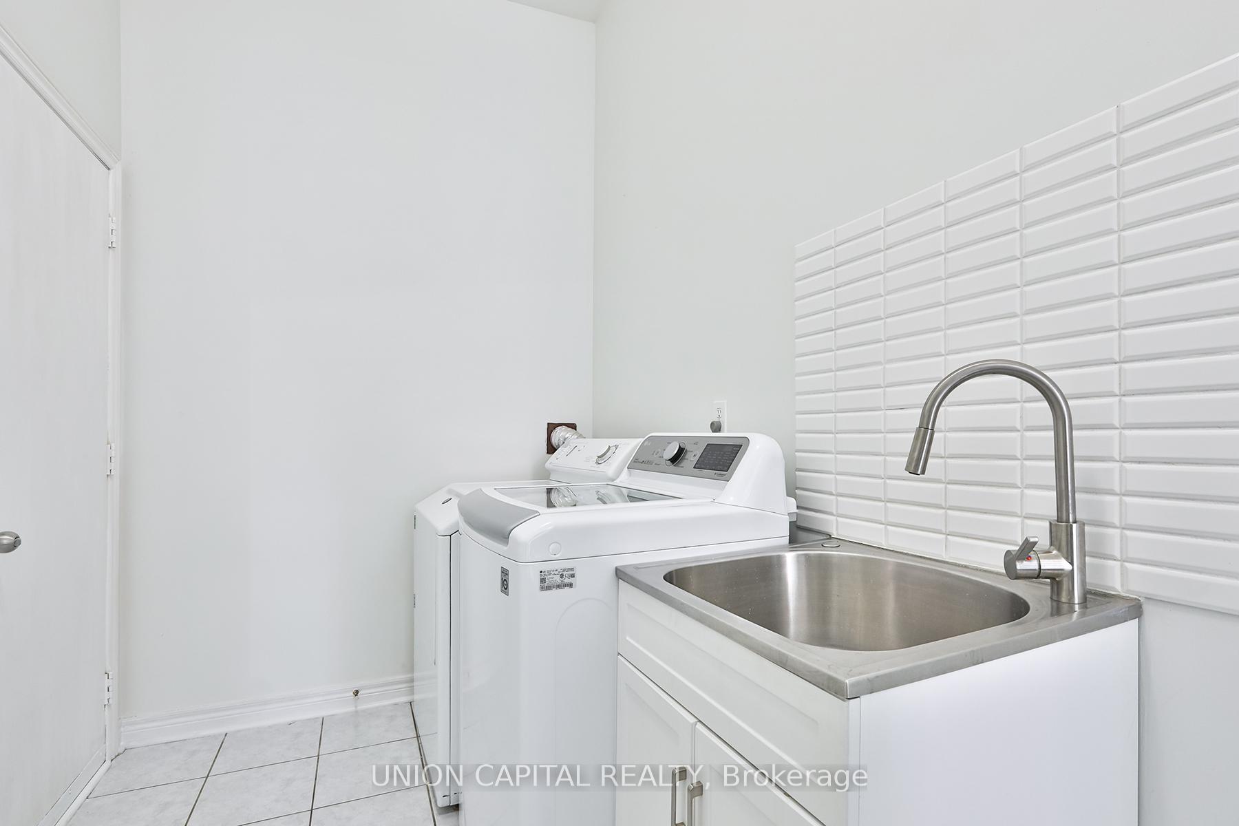 Photo 45 of 81 Ten Oaks Boulevard, Vaughan, Patterson — HOMEH