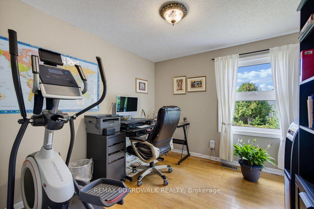 Photo 28 of 39 Welkin Crescent, Ottawa, Borden Farm/Stewart Farm/Carleton Heights/Parkwood Hills — HOMEH