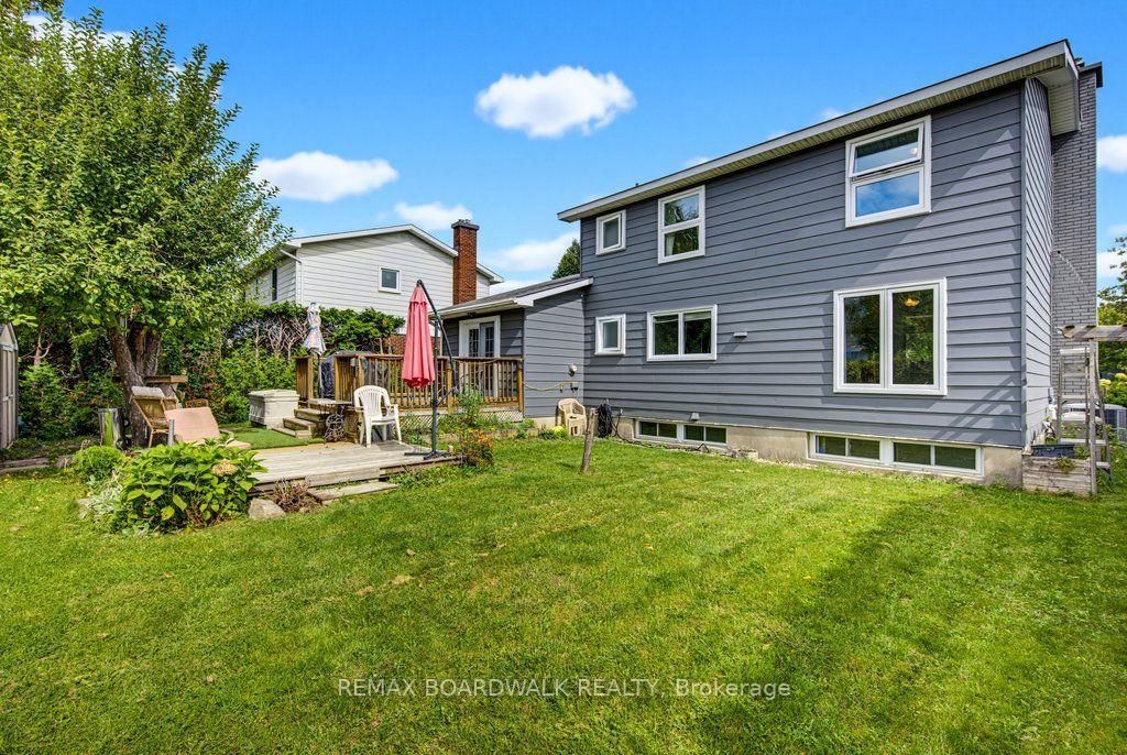 Photo 42 of 39 Welkin Crescent, Ottawa, Borden Farm/Stewart Farm/Carleton Heights/Parkwood Hills — HOMEH