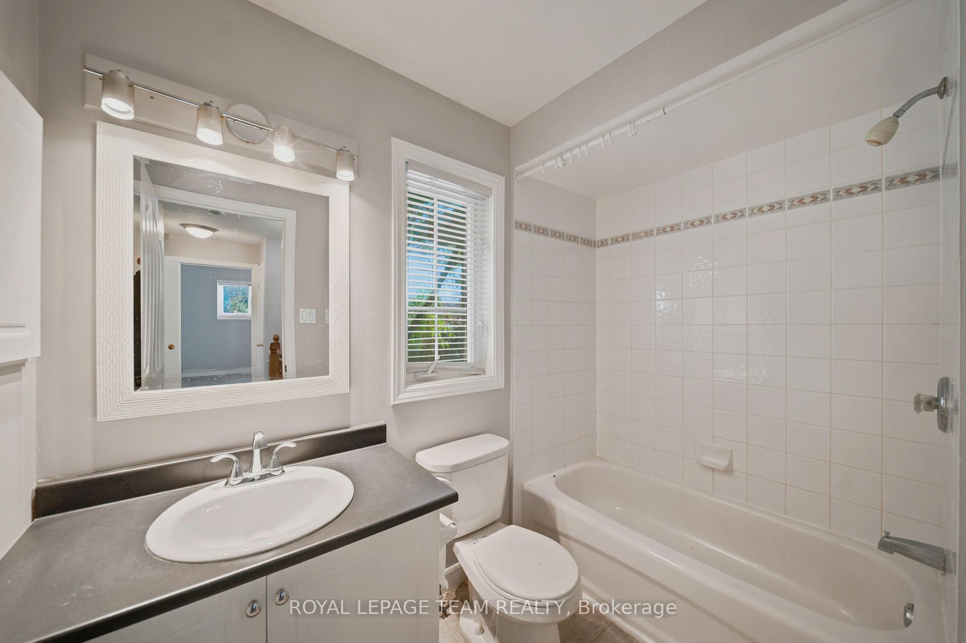 Photo 17 of 965 Markwick Crescent, Ottawa, Notting Hill/Summerside — HOMEH