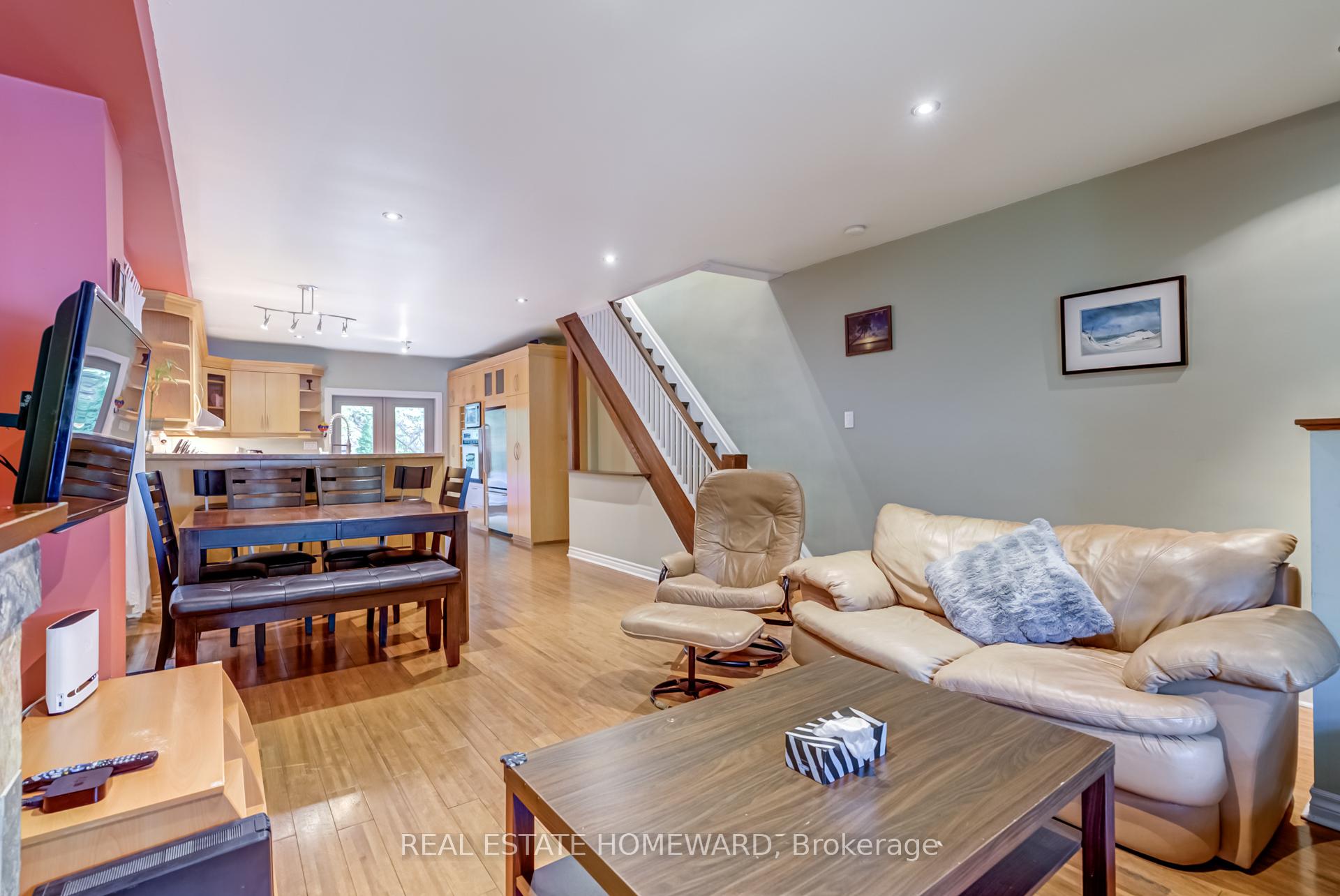 Photo 4 of 145 Kingston Road, Toronto, The Beaches — HOMEH