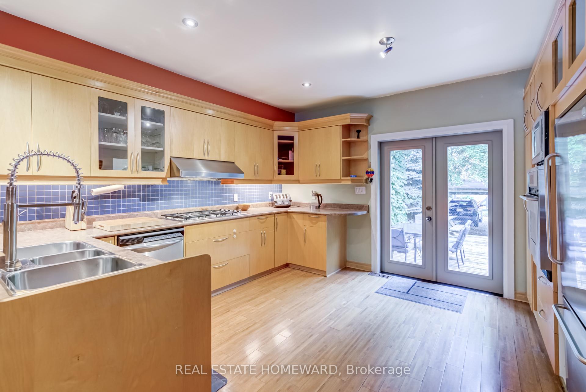 Photo 6 of 145 Kingston Road, Toronto, The Beaches — HOMEH