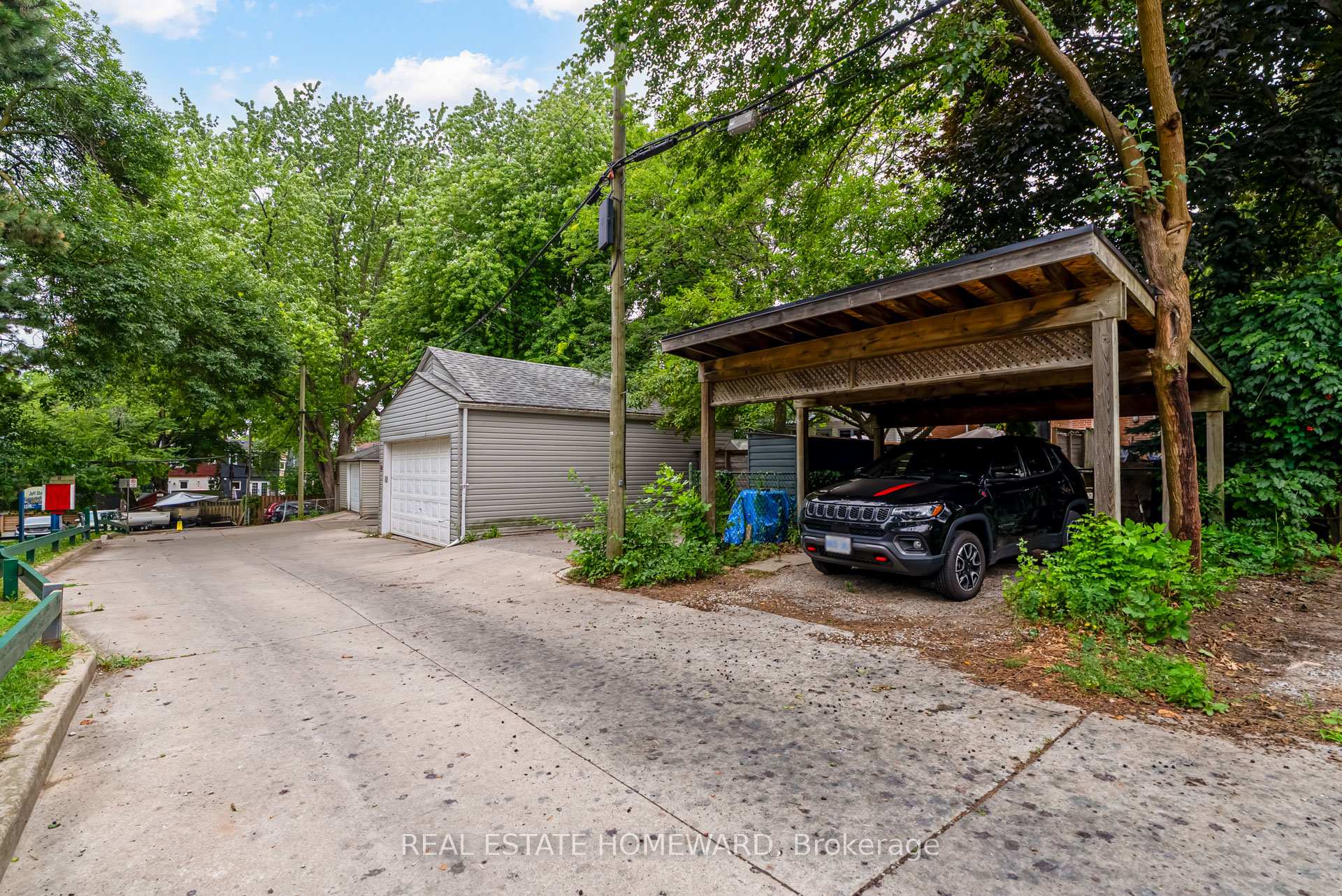 Photo 23 of 145 Kingston Road, Toronto, The Beaches — HOMEH