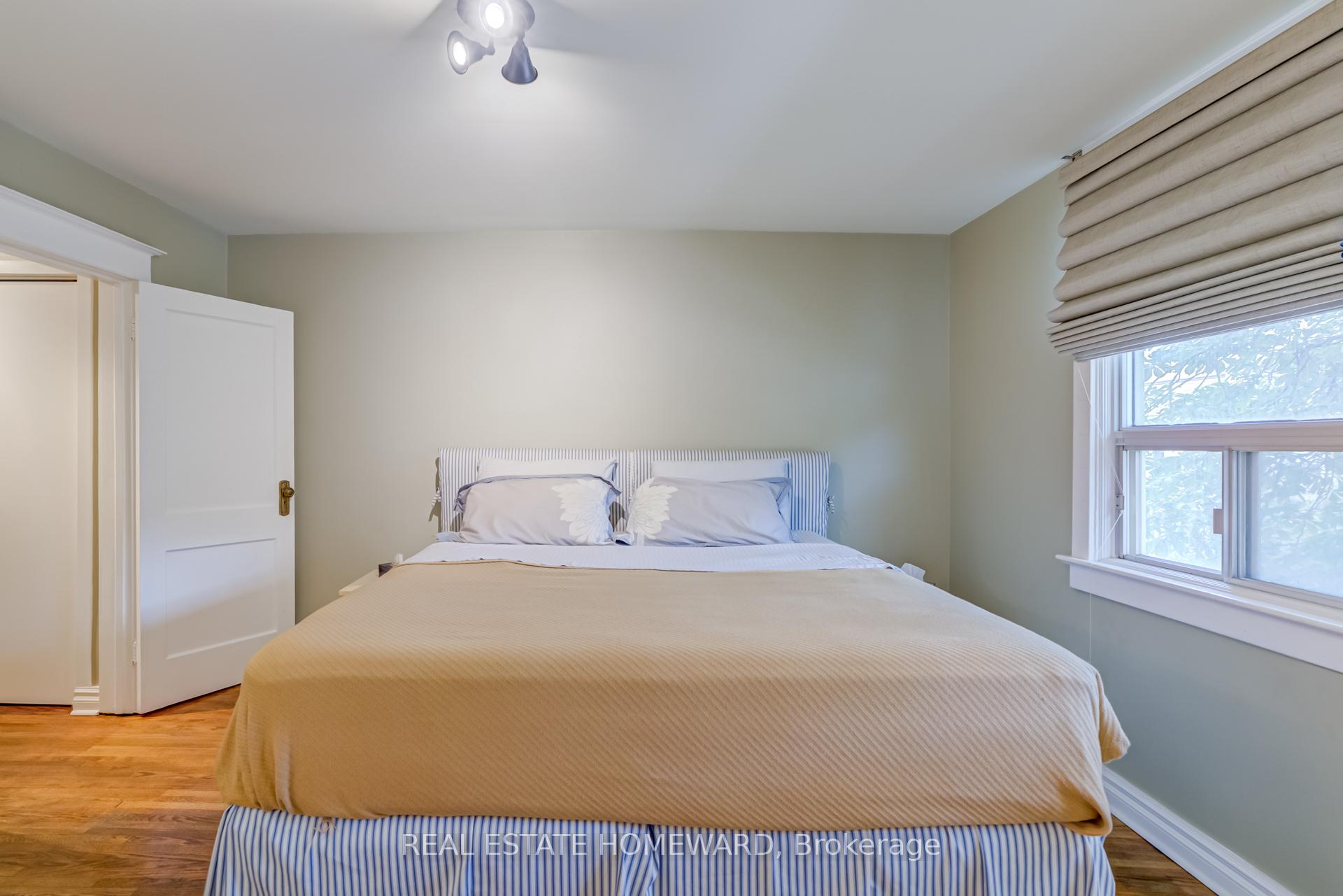 Photo 25 of 145 Kingston Road, Toronto, The Beaches — HOMEH