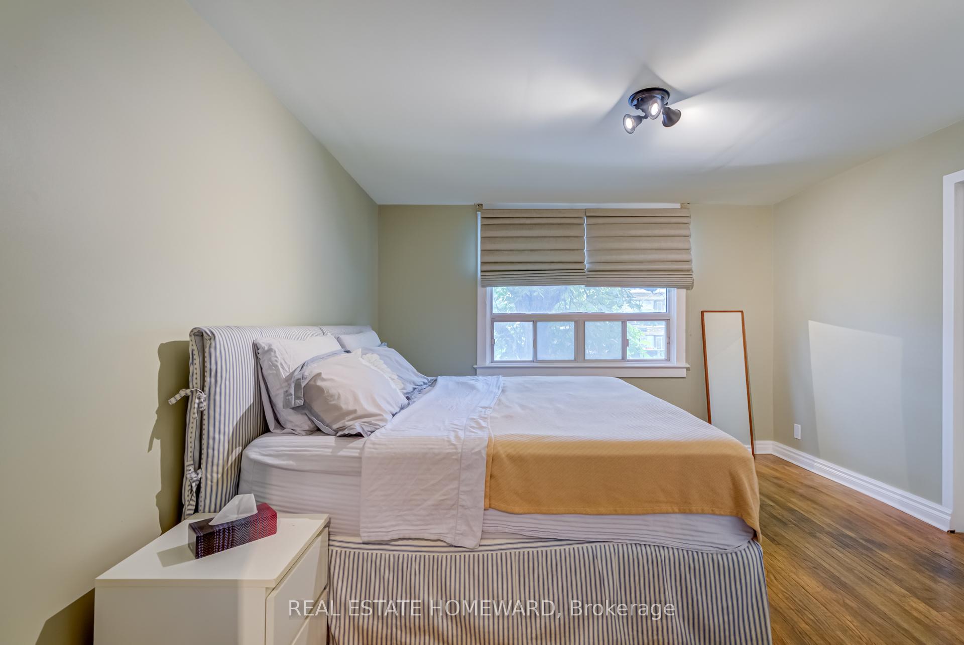 Photo 35 of 145 Kingston Road, Toronto, The Beaches — HOMEH
