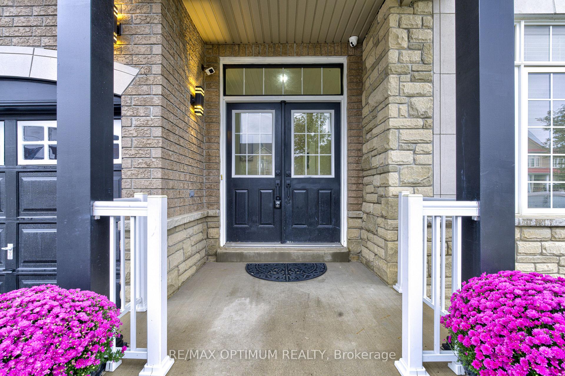 Photo 3 of 62 Egypt Drive, Brampton, Sandringham-Wellington — HOMEH