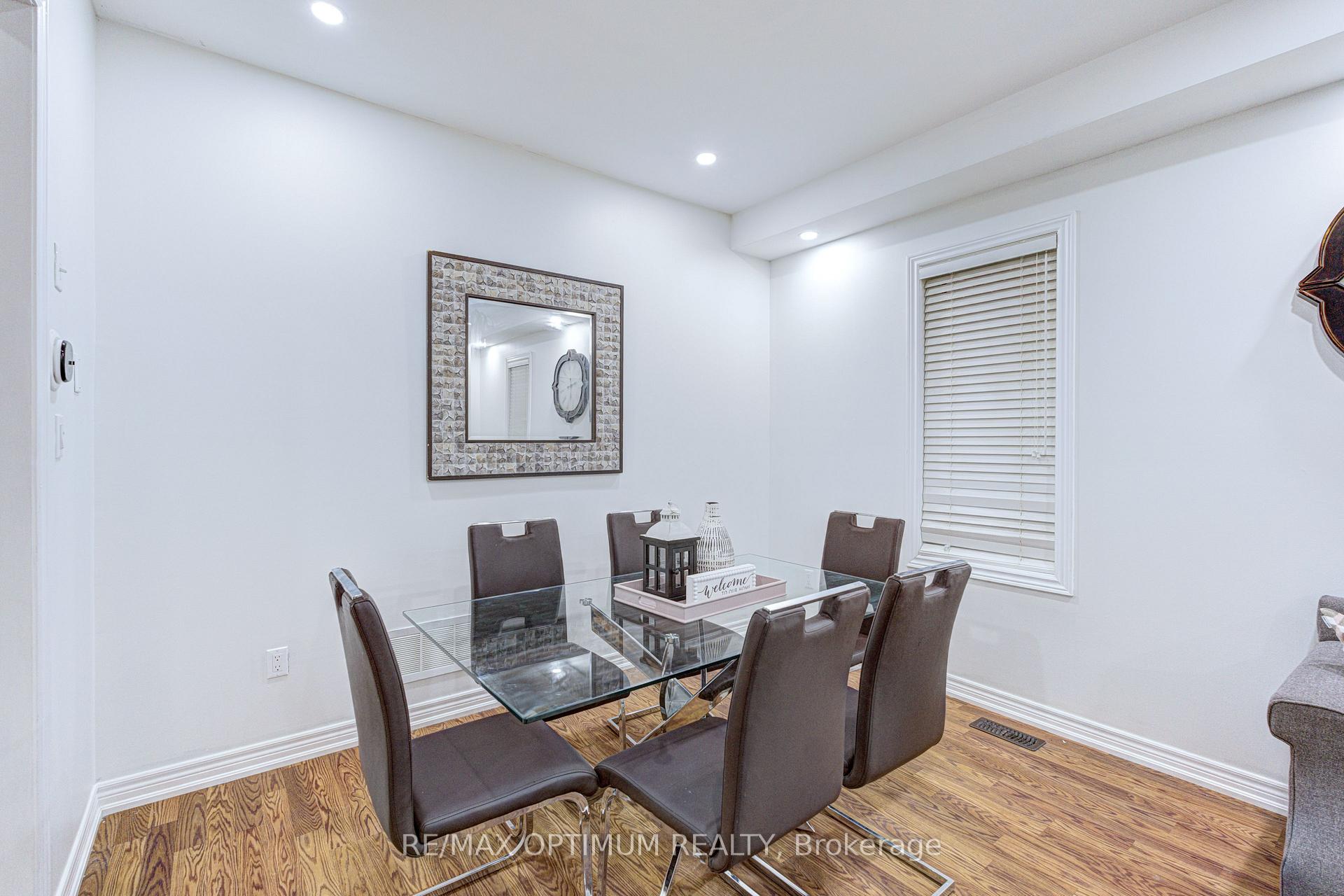 Photo 11 of 62 Egypt Drive, Brampton, Sandringham-Wellington — HOMEH