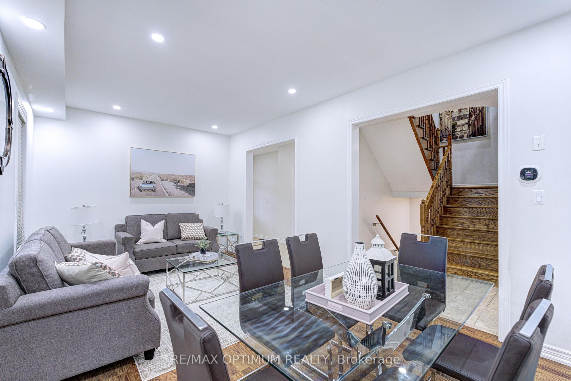 Photo 12 of 62 Egypt Drive, Brampton, Sandringham-Wellington — HOMEH