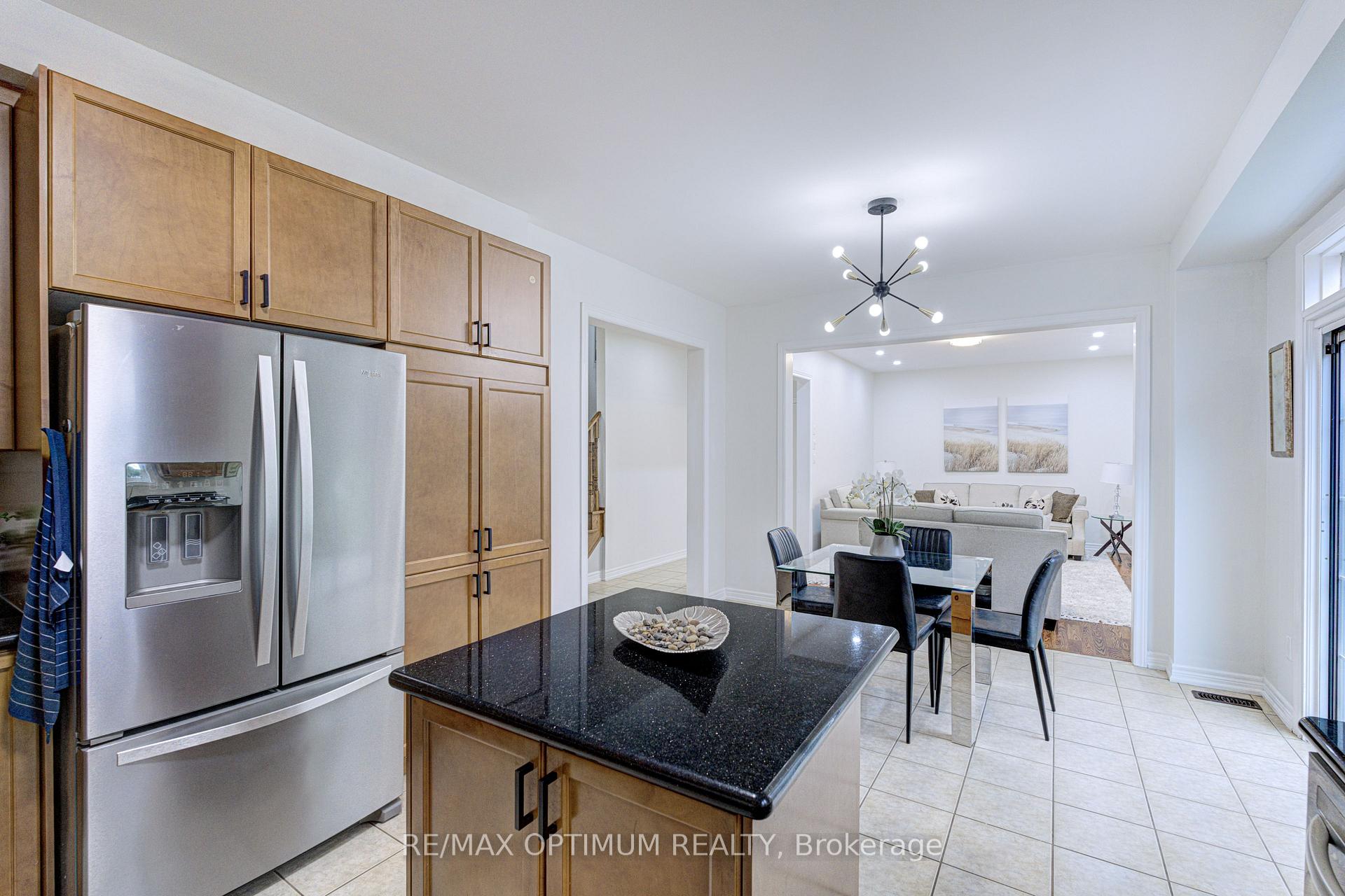 Photo 14 of 62 Egypt Drive, Brampton, Sandringham-Wellington — HOMEH