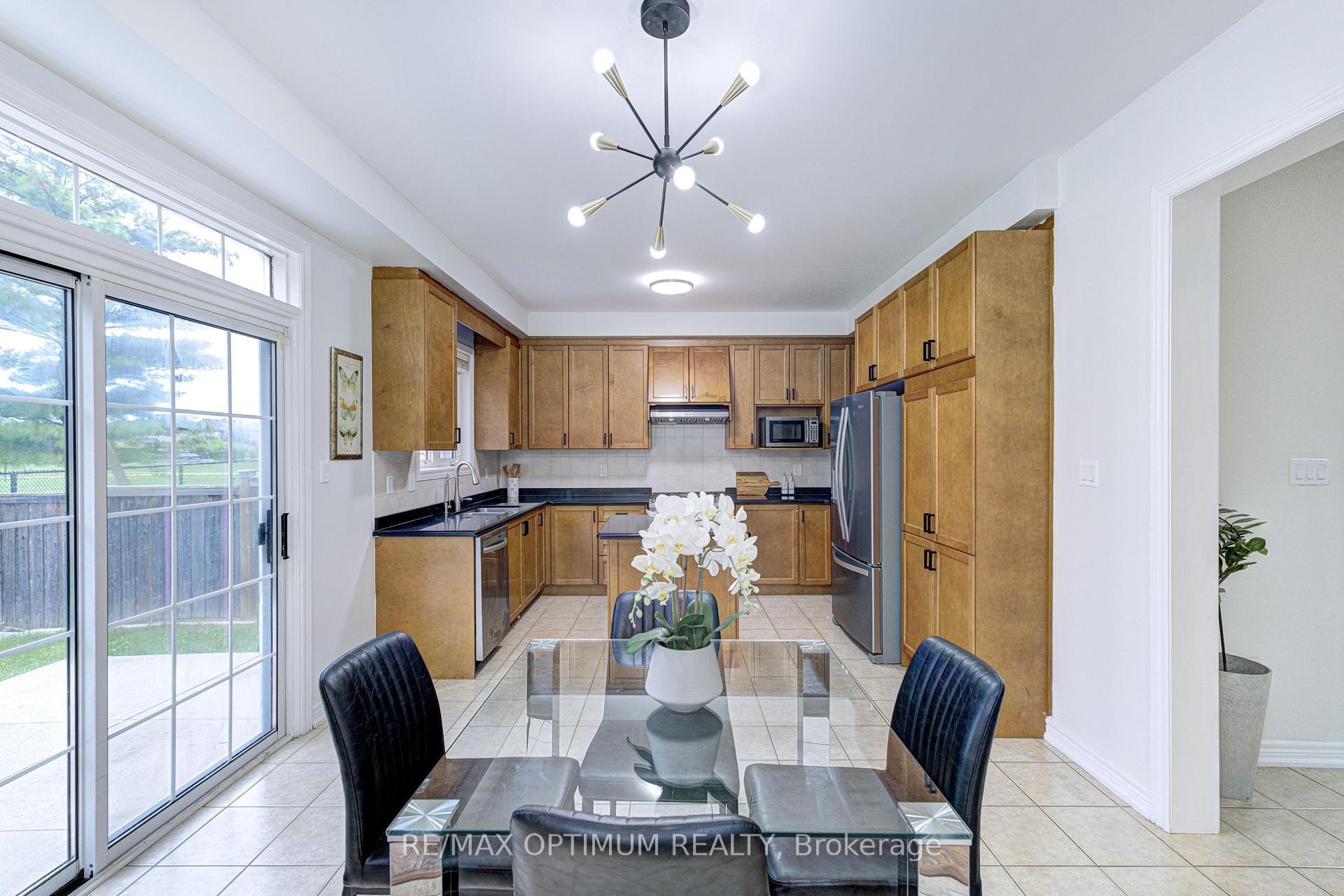 Photo 15 of 62 Egypt Drive, Brampton, Sandringham-Wellington — HOMEH