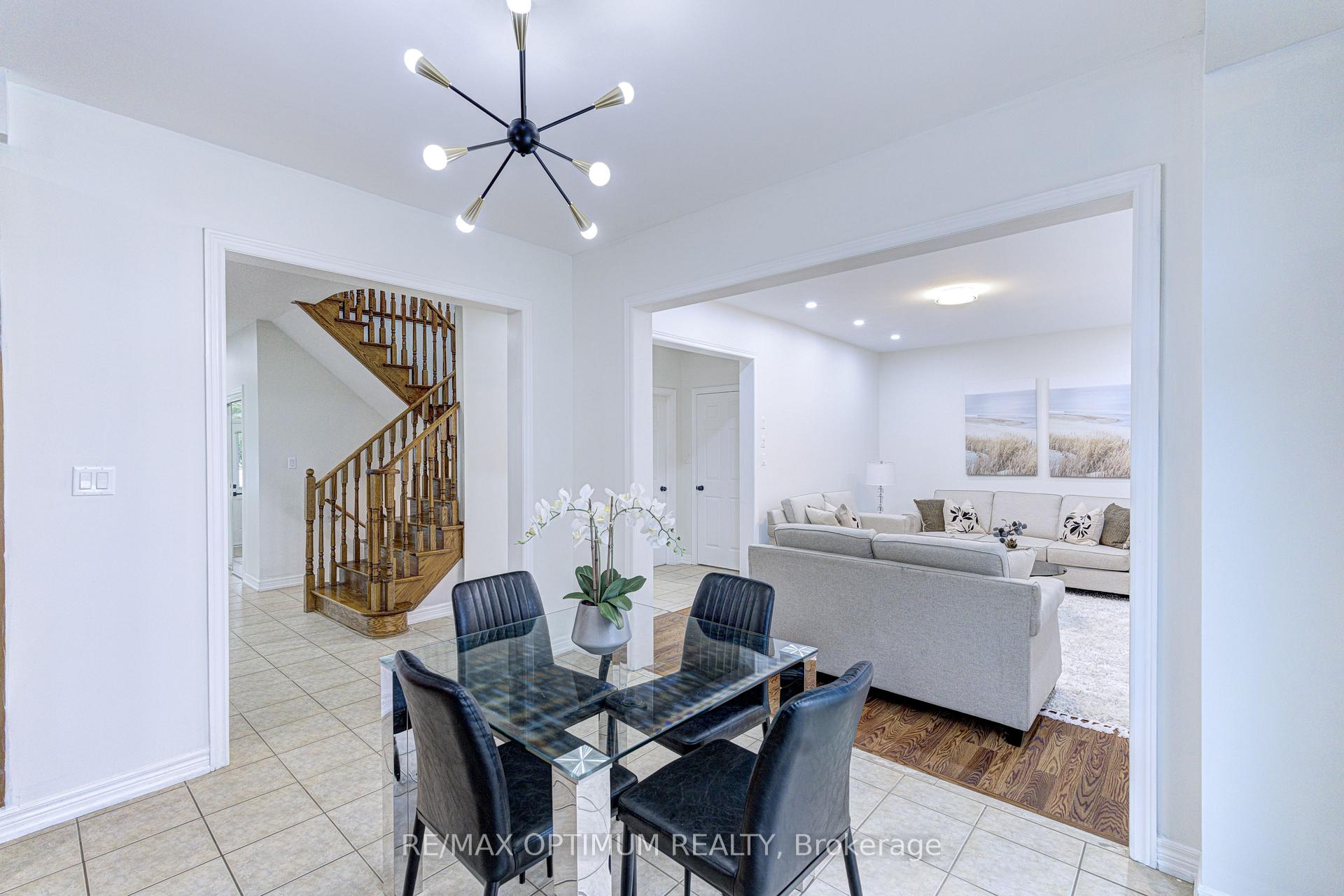 Photo 17 of 62 Egypt Drive, Brampton, Sandringham-Wellington — HOMEH