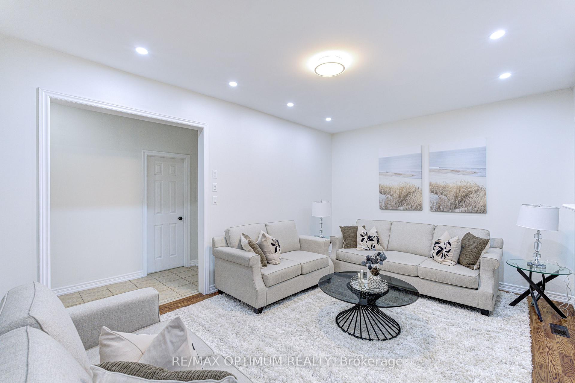 Photo 19 of 62 Egypt Drive, Brampton, Sandringham-Wellington — HOMEH