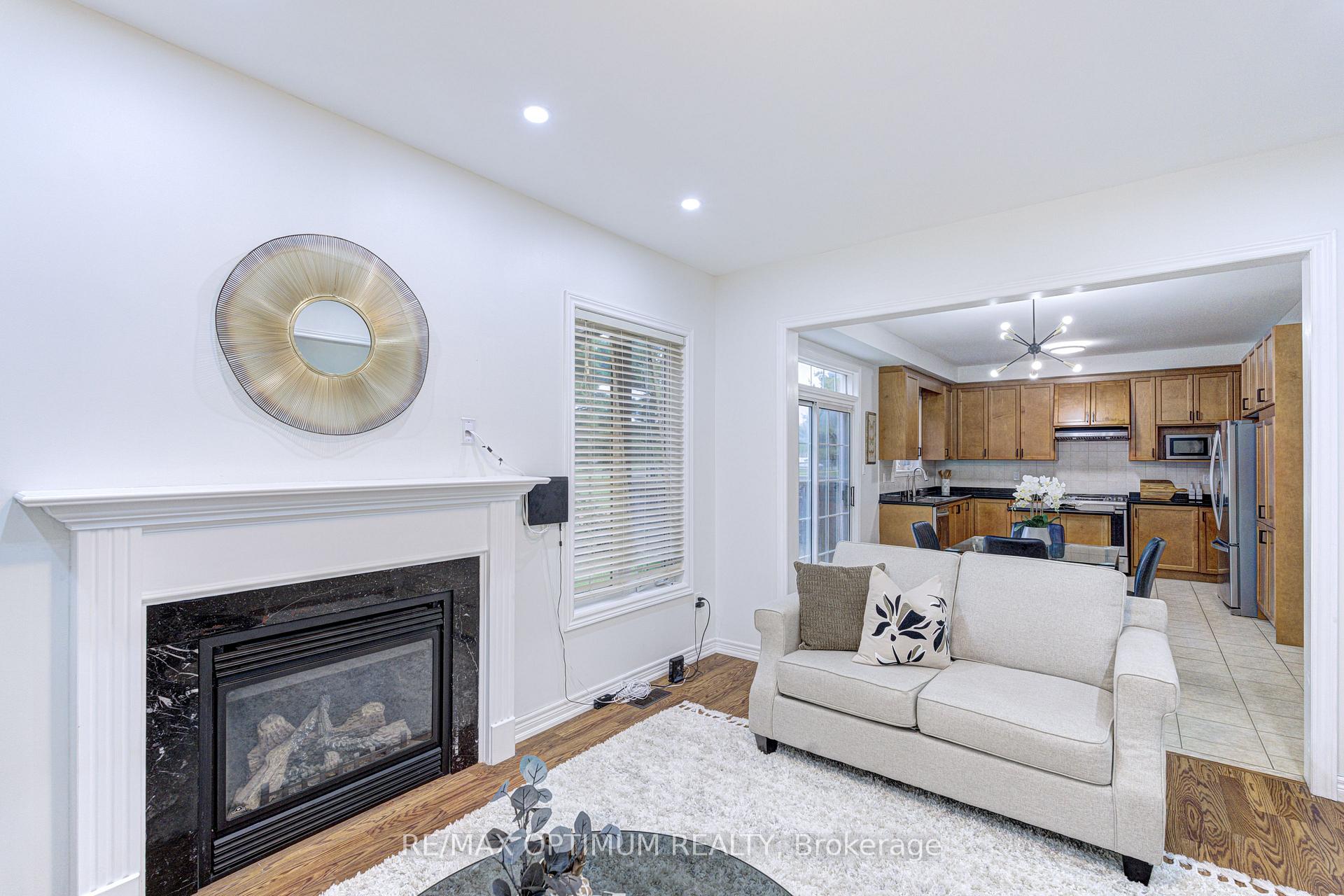 Photo 20 of 62 Egypt Drive, Brampton, Sandringham-Wellington — HOMEH