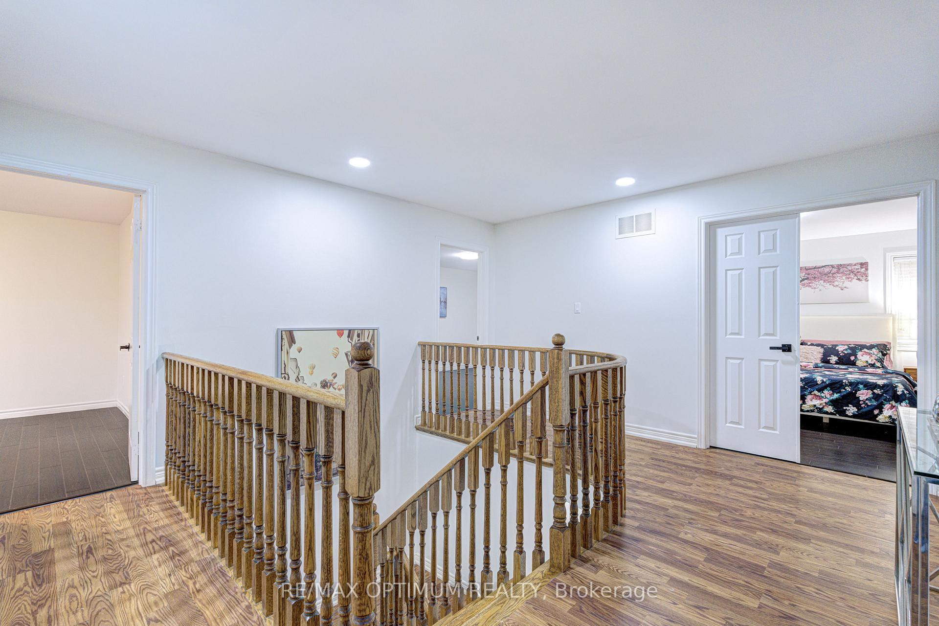 Photo 23 of 62 Egypt Drive, Brampton, Sandringham-Wellington — HOMEH