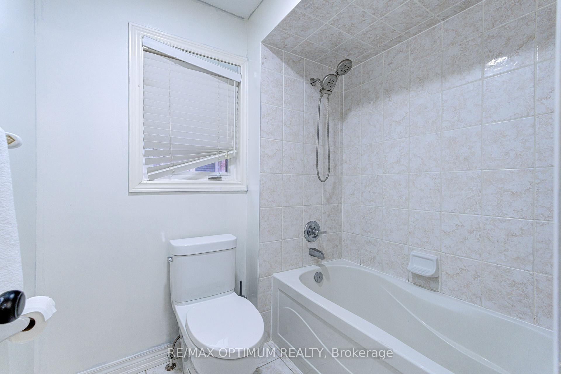 Photo 32 of 62 Egypt Drive, Brampton, Sandringham-Wellington — HOMEH