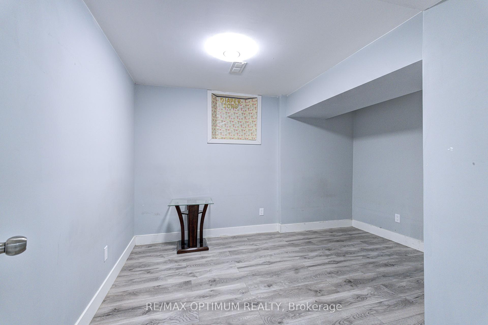 Photo 43 of 62 Egypt Drive, Brampton, Sandringham-Wellington — HOMEH