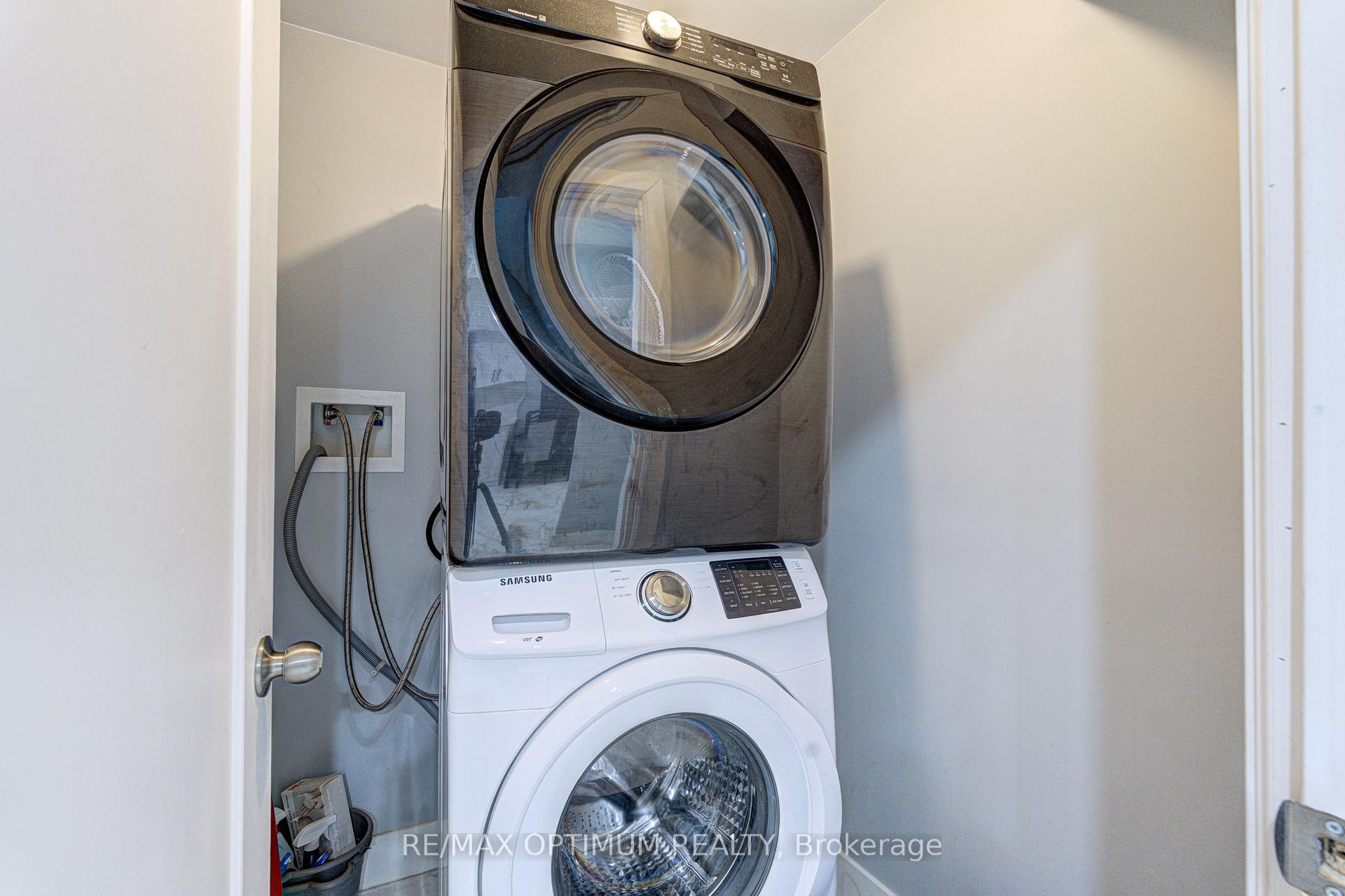Photo 46 of 62 Egypt Drive, Brampton, Sandringham-Wellington — HOMEH