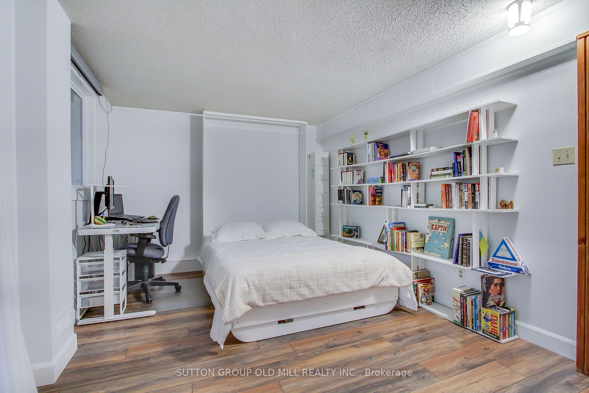 Photo 34 of 31 Silver Shadow Path, Etobicoke, Markland Wood — HOMEH