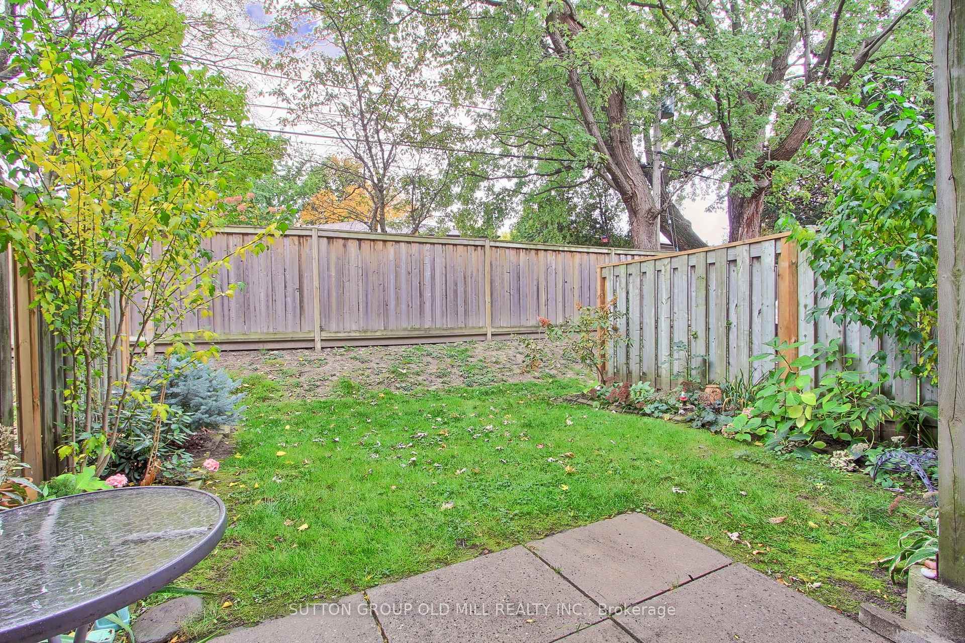 Photo 35 of 31 Silver Shadow Path, Etobicoke, Markland Wood — HOMEH