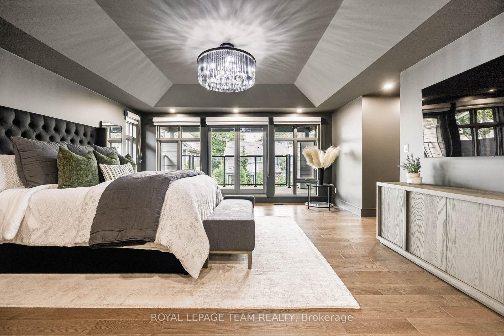 Photo 21 of 521 Westminster Avenue, Ottawa, McKellar/Highland — HOMEH