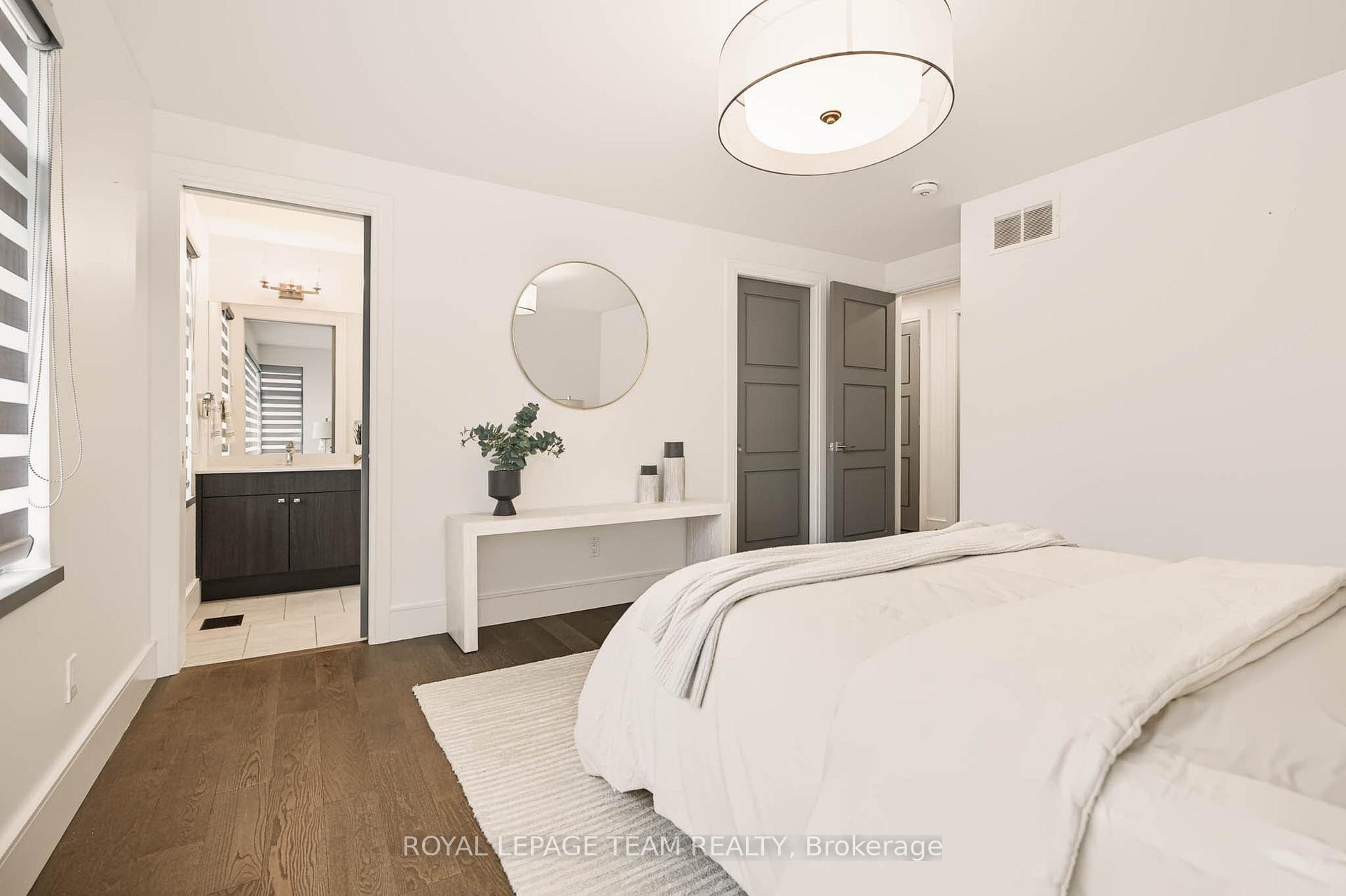 Photo 36 of 521 Westminster Avenue, Ottawa, McKellar/Highland — HOMEH