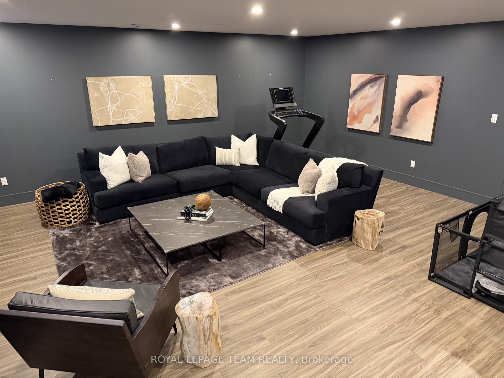 Photo 44 of 521 Westminster Avenue, Ottawa, McKellar/Highland — HOMEH