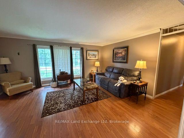 Photo 3 of 115 Victoria Street W, North Huron, Wingham — HOMEH