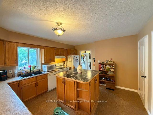 Photo 8 of 115 Victoria Street W, North Huron, Wingham — HOMEH