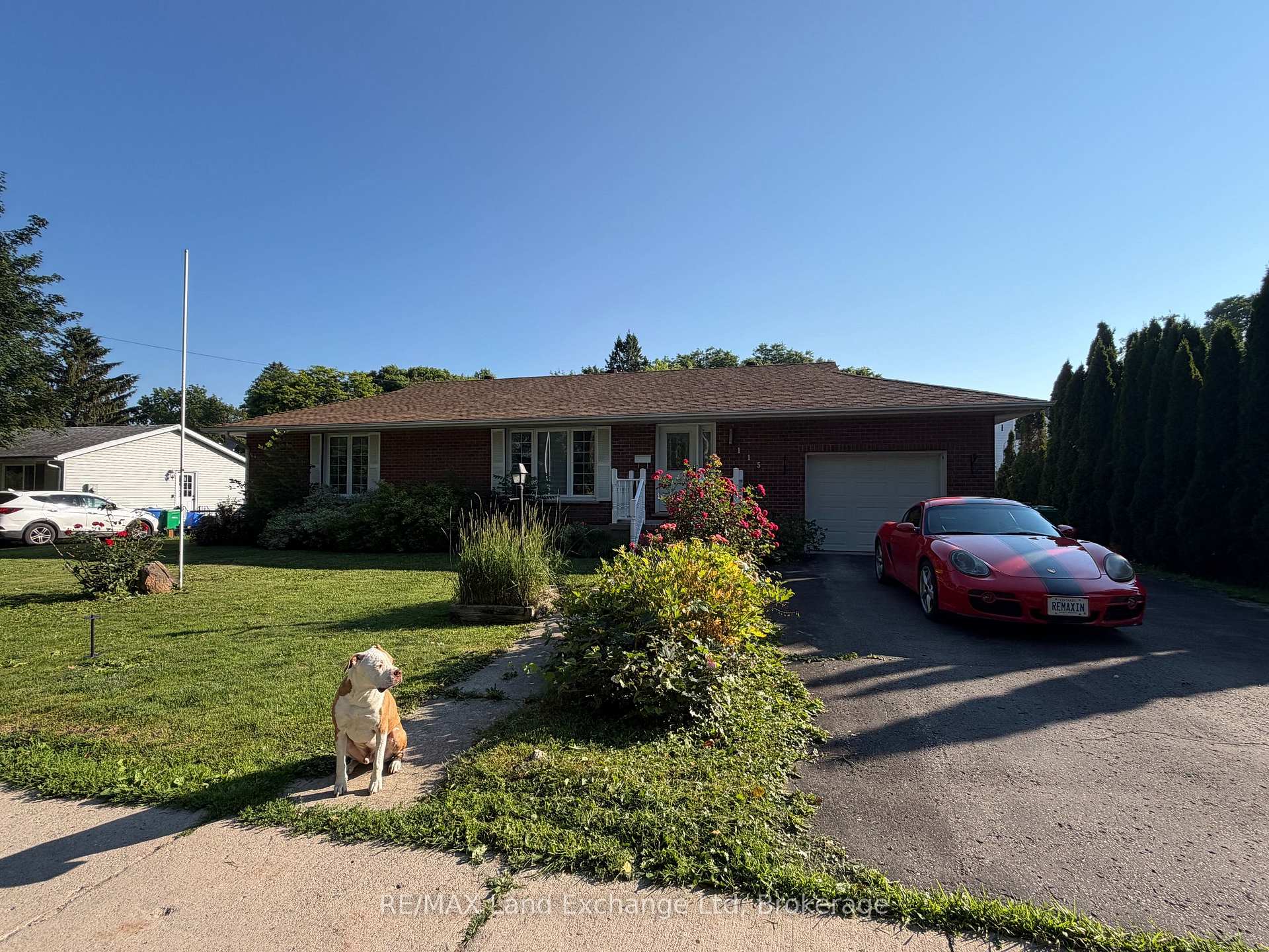 Photo 27 of 115 Victoria Street W, North Huron, Wingham — HOMEH