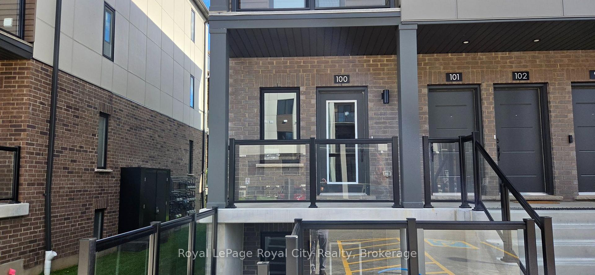 Photo of Unit 100, 42 Lowes Road SW