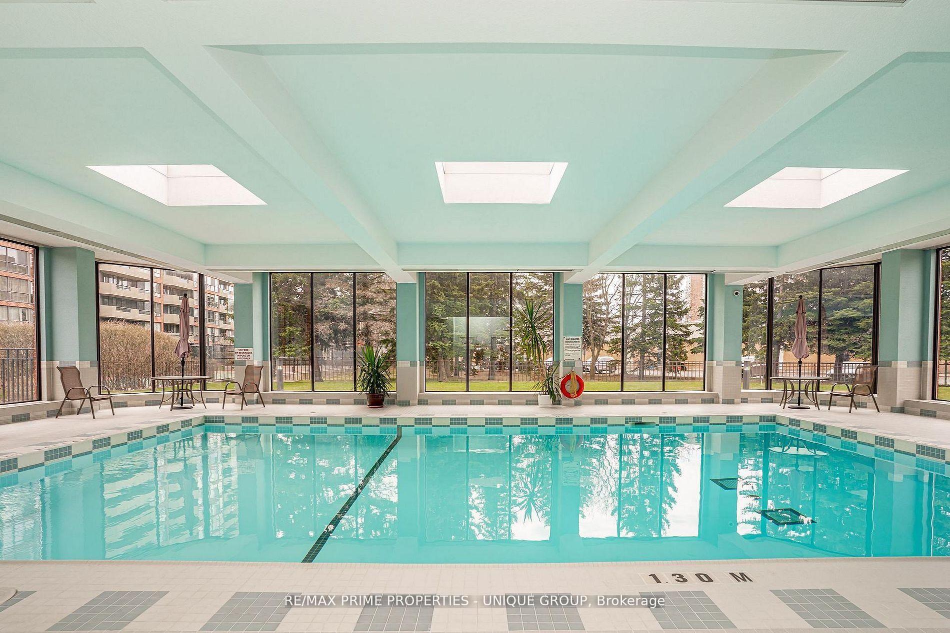 Photo 33 of Unit 209, 33 Weldrick Road E, Richmond Hill, Observatory — HOMEH