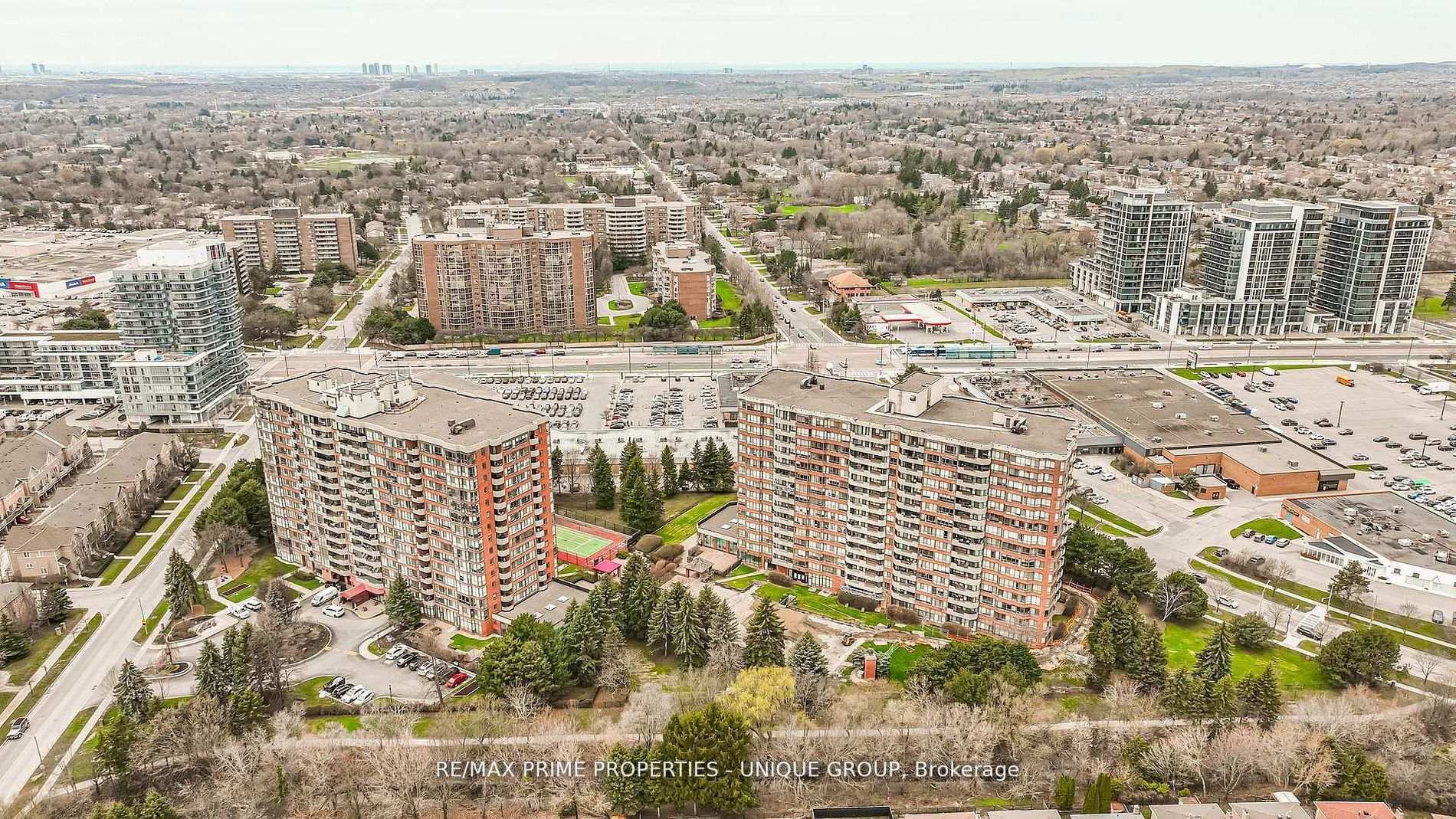 Photo 39 of Unit 209, 33 Weldrick Road E, Richmond Hill, Observatory — HOMEH