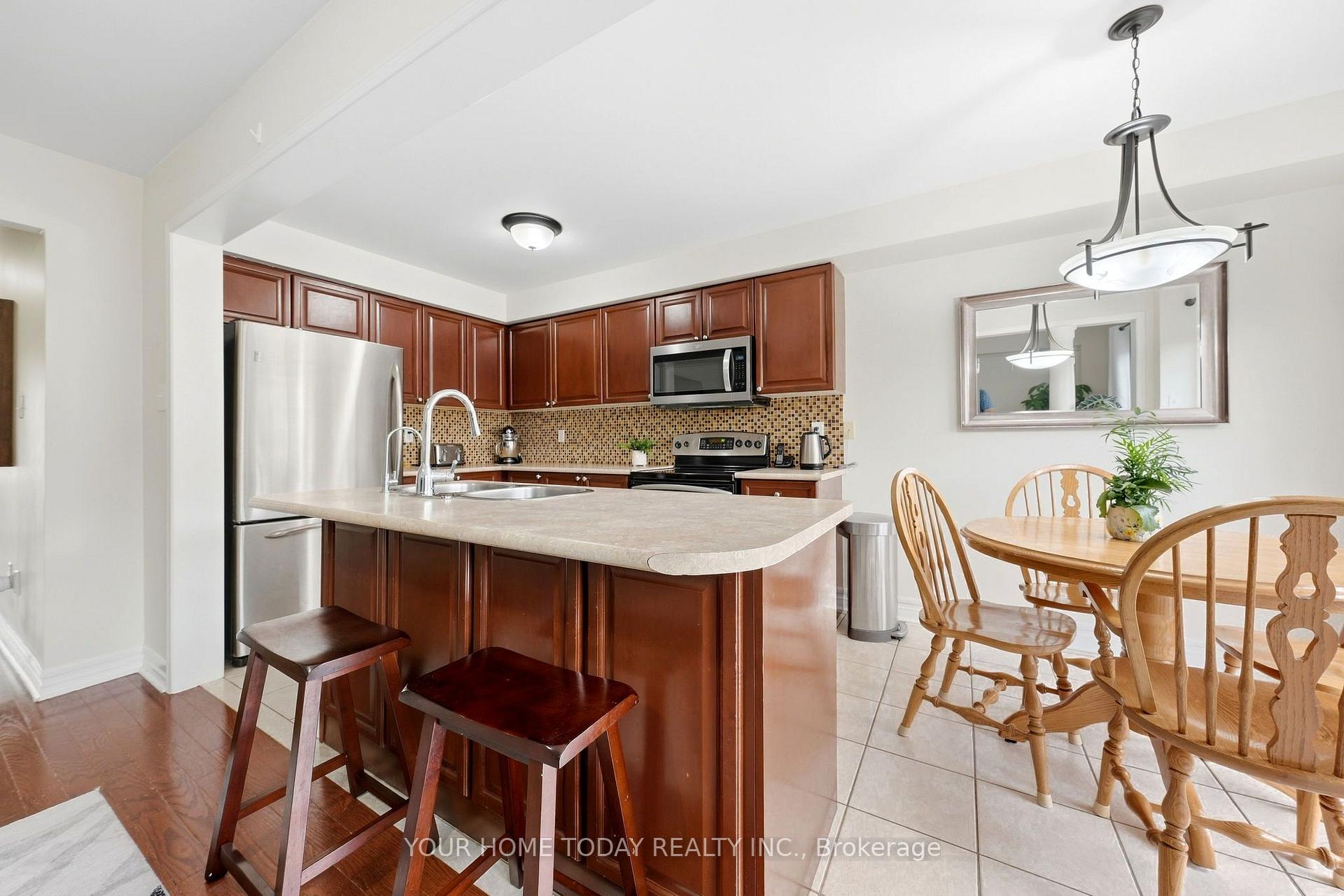 Photo 11 of 76 Snowberry Crescent, Halton Hills, Georgetown — HOMEH
