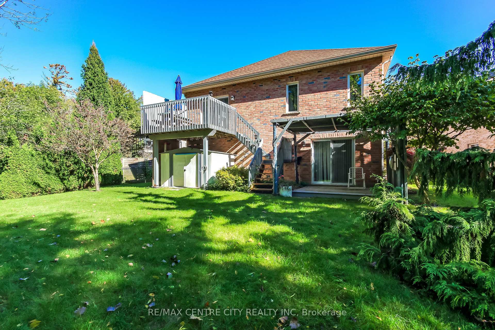 Photo 27 of 22 Harrington Crescent, St. Thomas — HOMEH