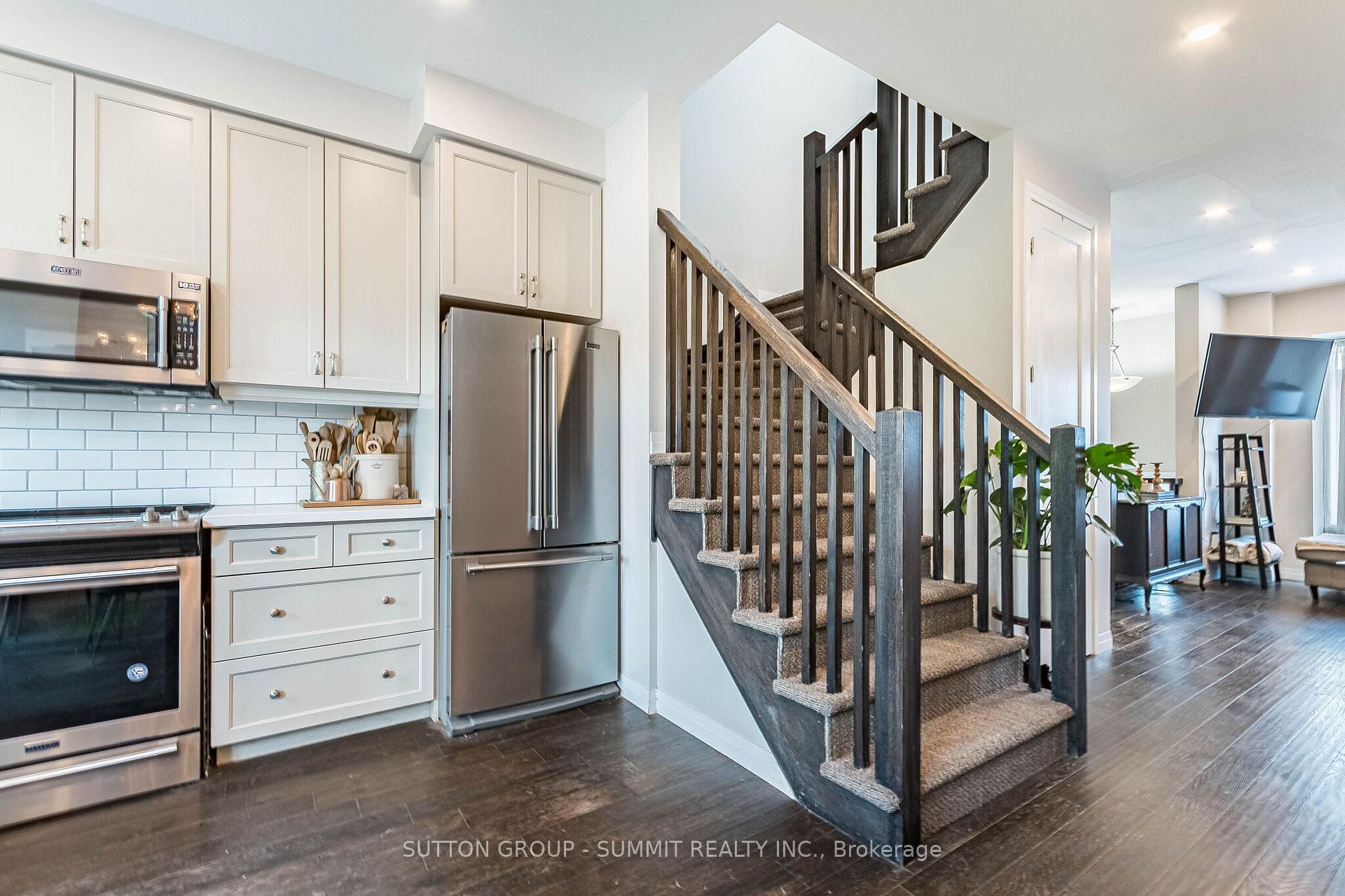 Photo 22 of 25 Soho Street, Hamilton, Stoney Creek Mountain — HOMEH