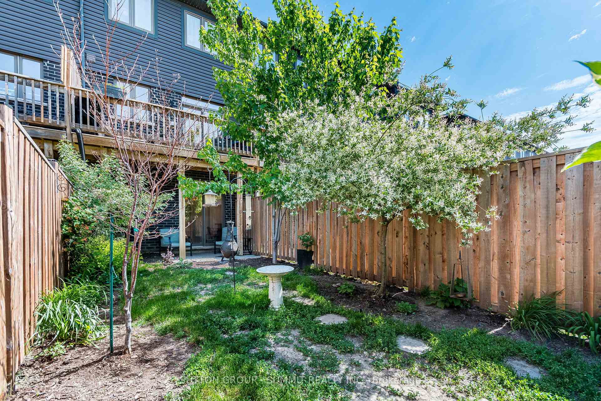 Photo 44 of 25 Soho Street, Hamilton, Stoney Creek Mountain — HOMEH