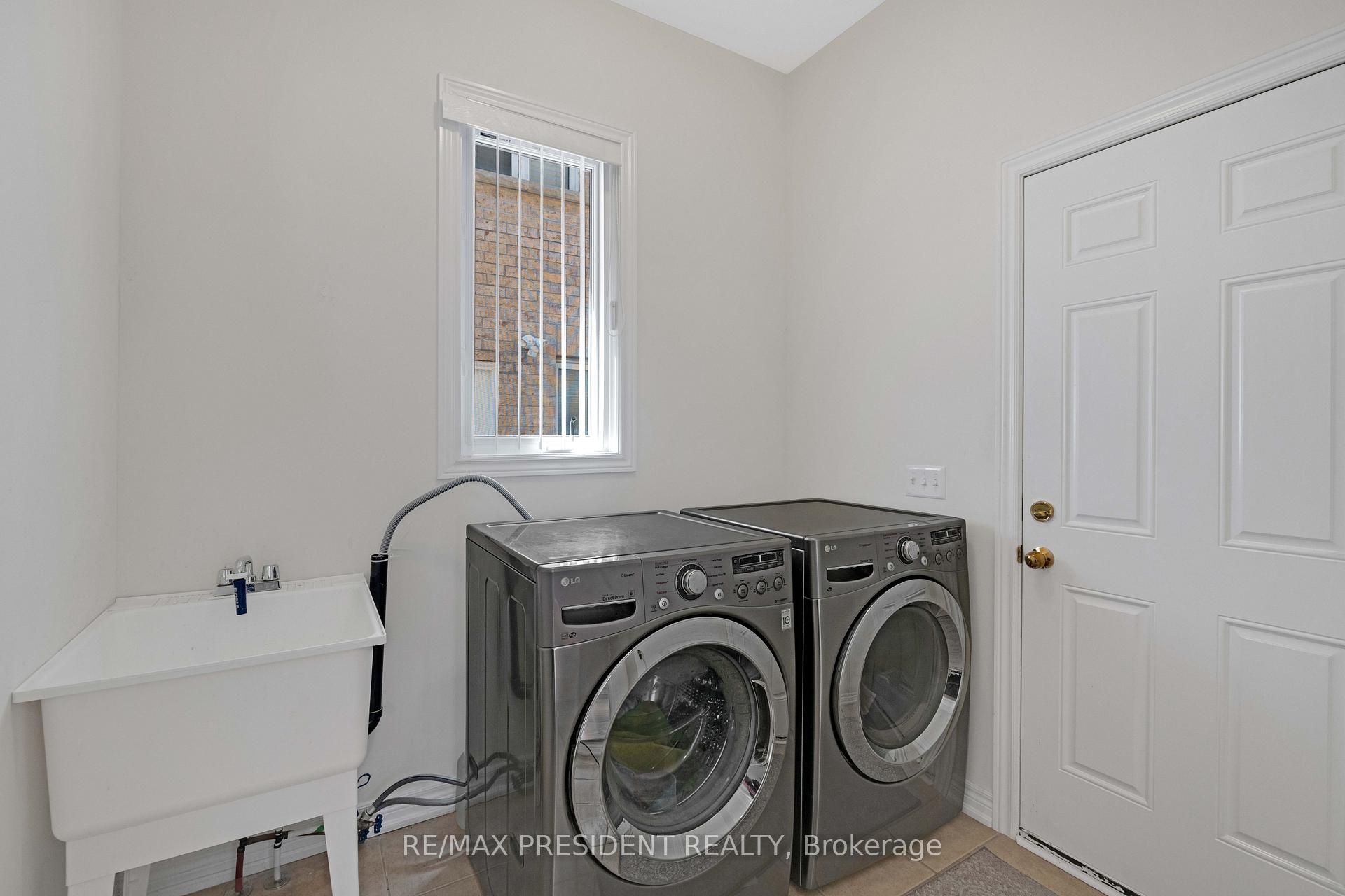 Photo 19 of 7 Wellpark Way, Brampton, Bram East — HOMEH