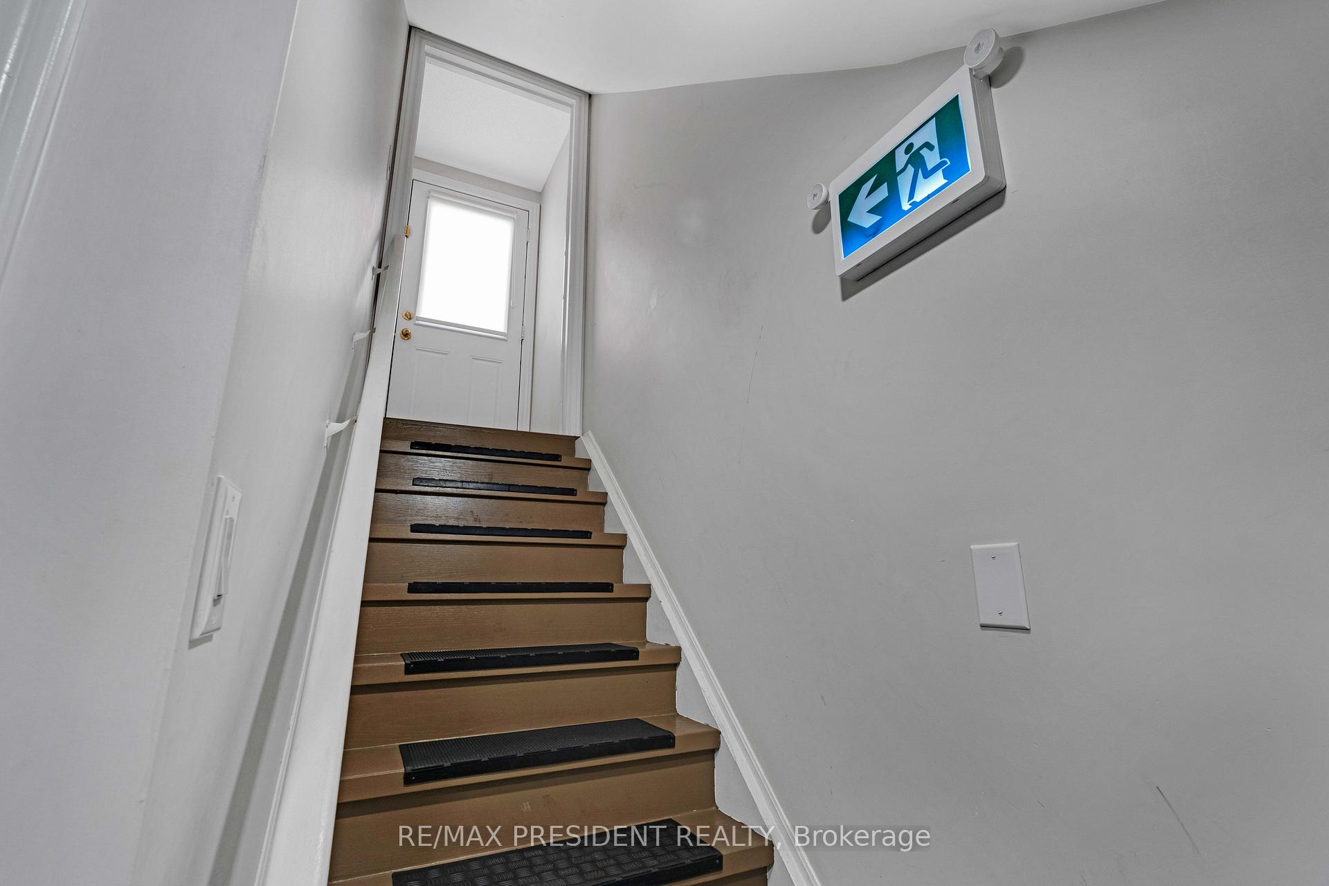 Photo 32 of 7 Wellpark Way, Brampton, Bram East — HOMEH