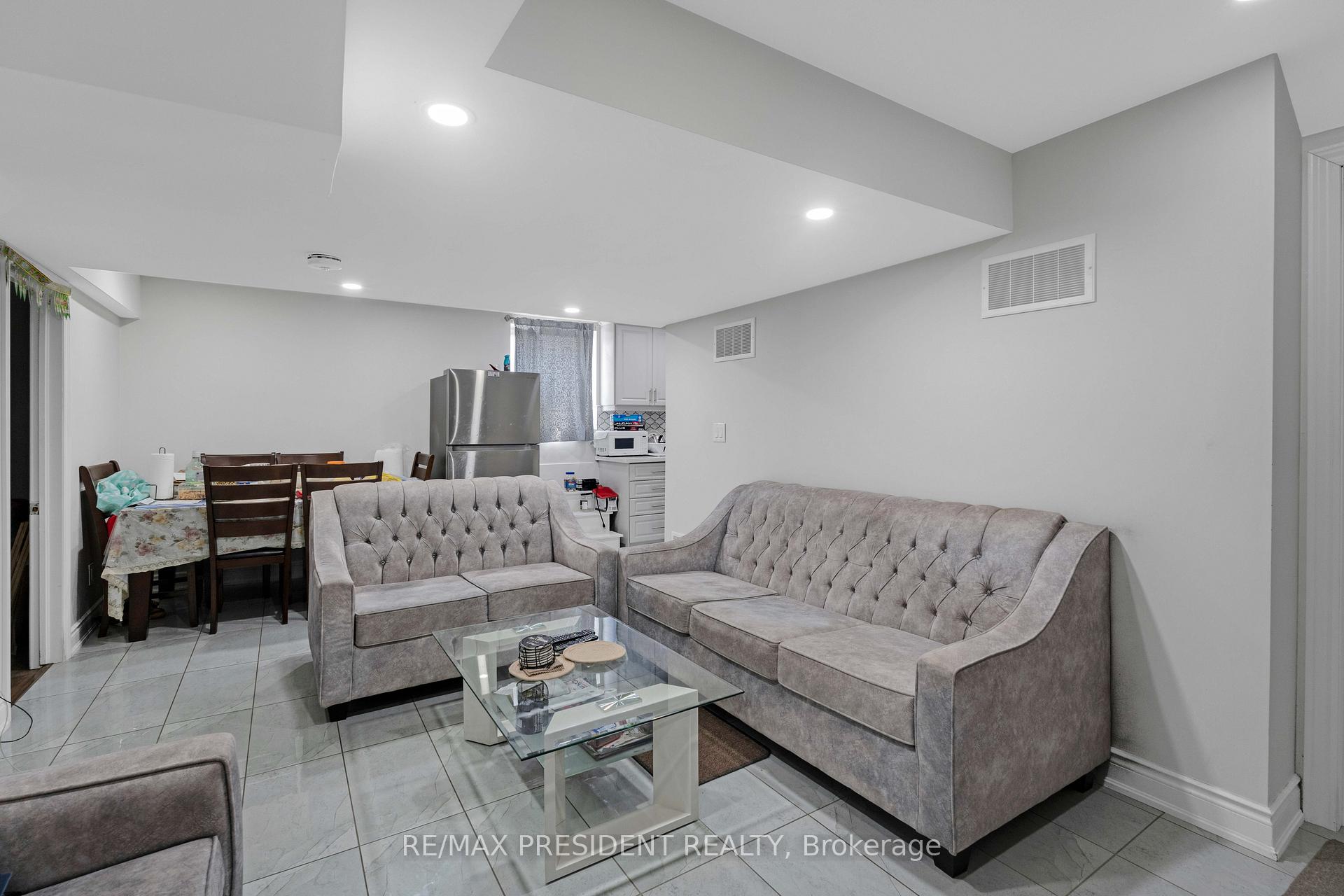 Photo 35 of 7 Wellpark Way, Brampton, Bram East — HOMEH