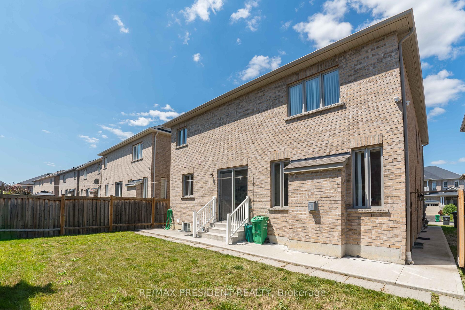 Photo 37 of 7 Wellpark Way, Brampton, Bram East — HOMEH