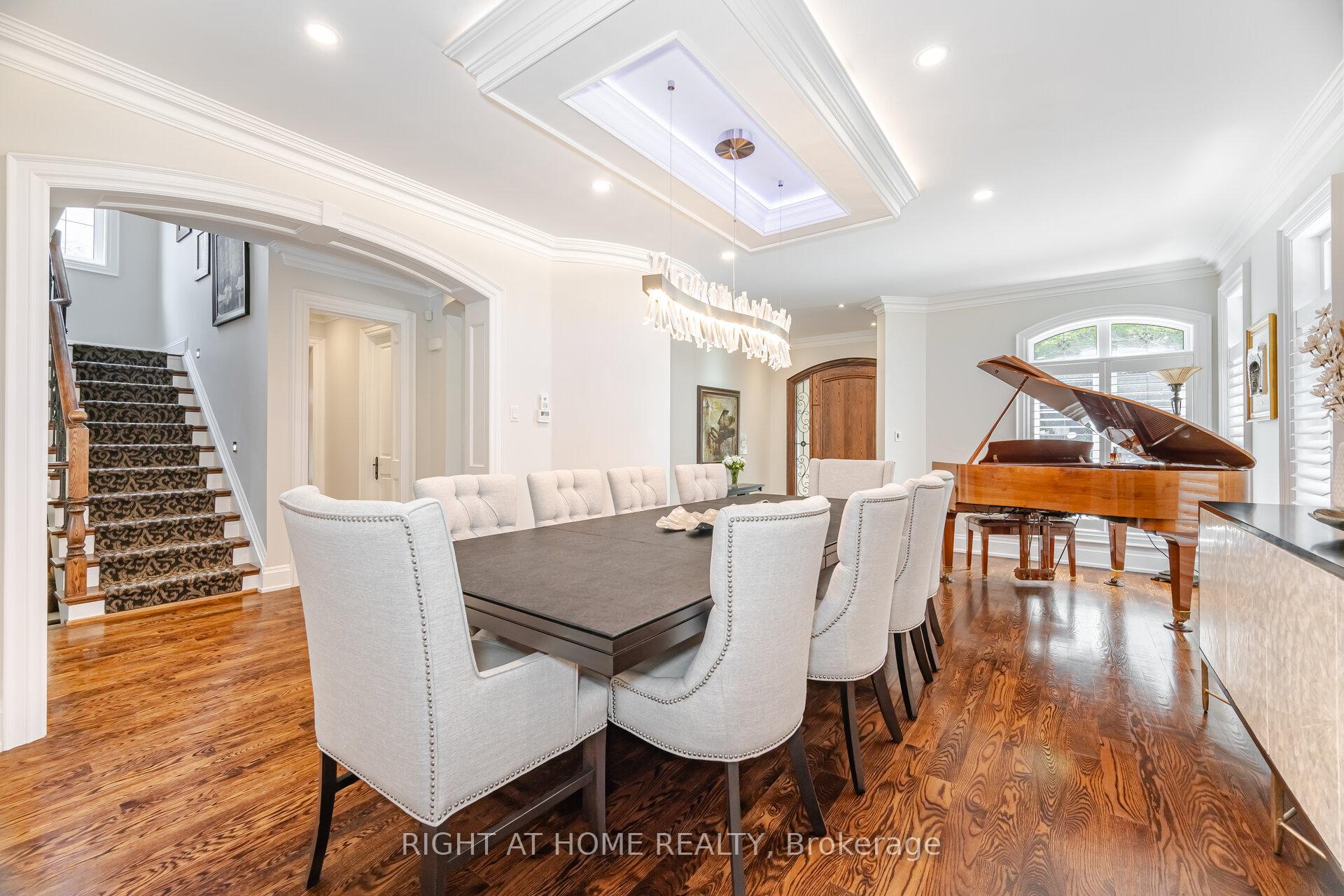 Photo 7 of 58 Johnston Avenue, North York, Lansing-Westgate — HOMEH