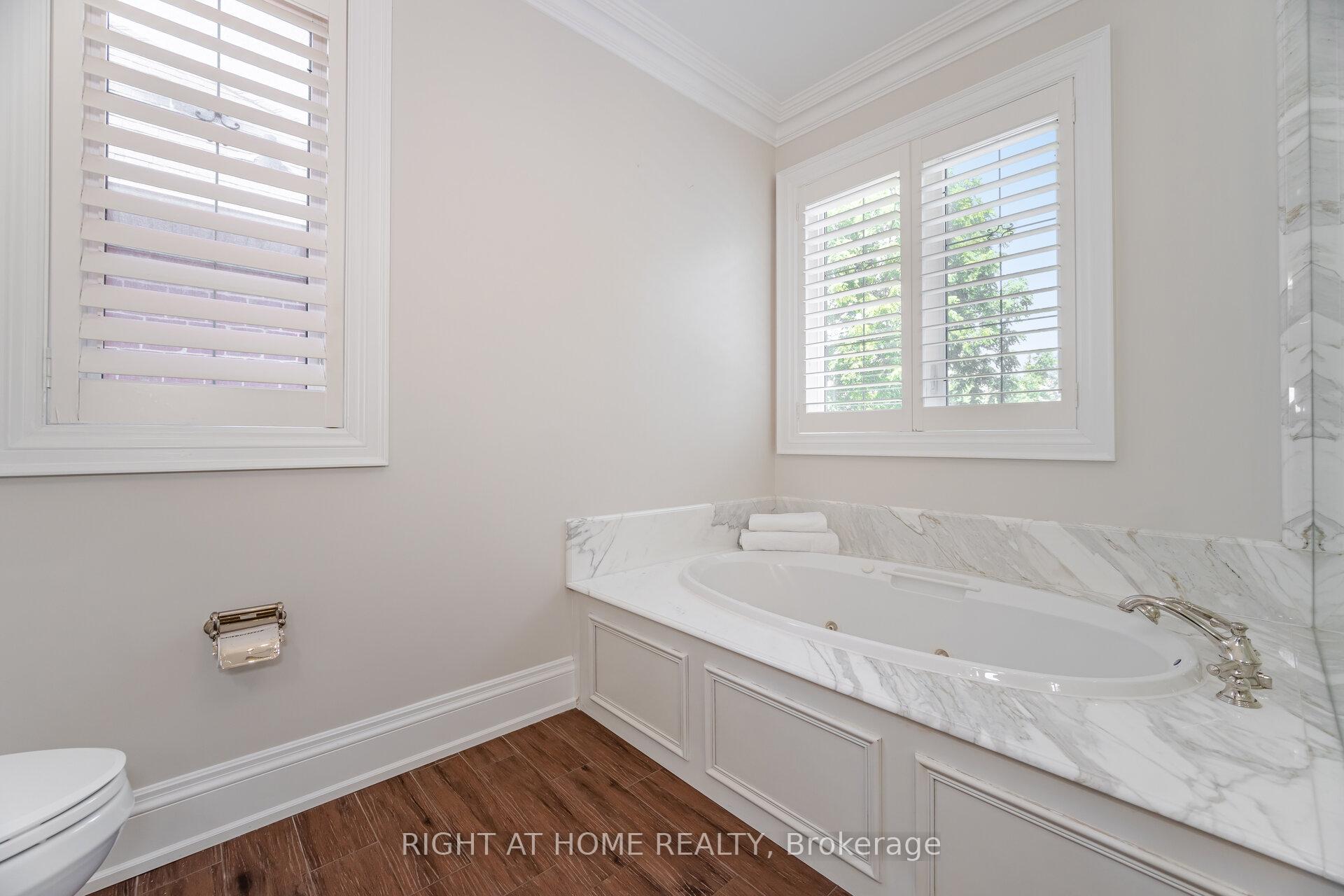 Photo 28 of 58 Johnston Avenue, North York, Lansing-Westgate — HOMEH