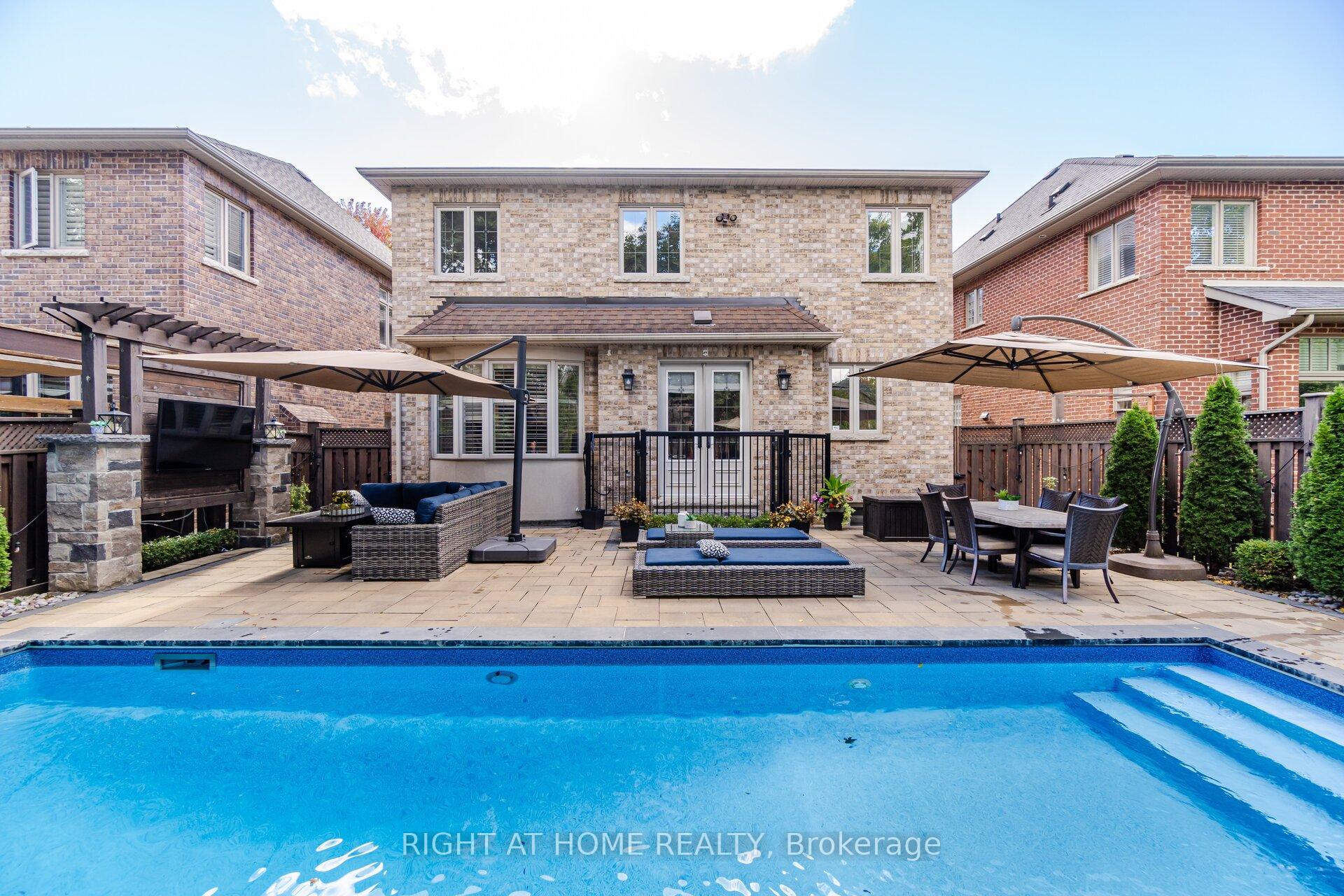 Photo 38 of 58 Johnston Avenue, North York, Lansing-Westgate — HOMEH