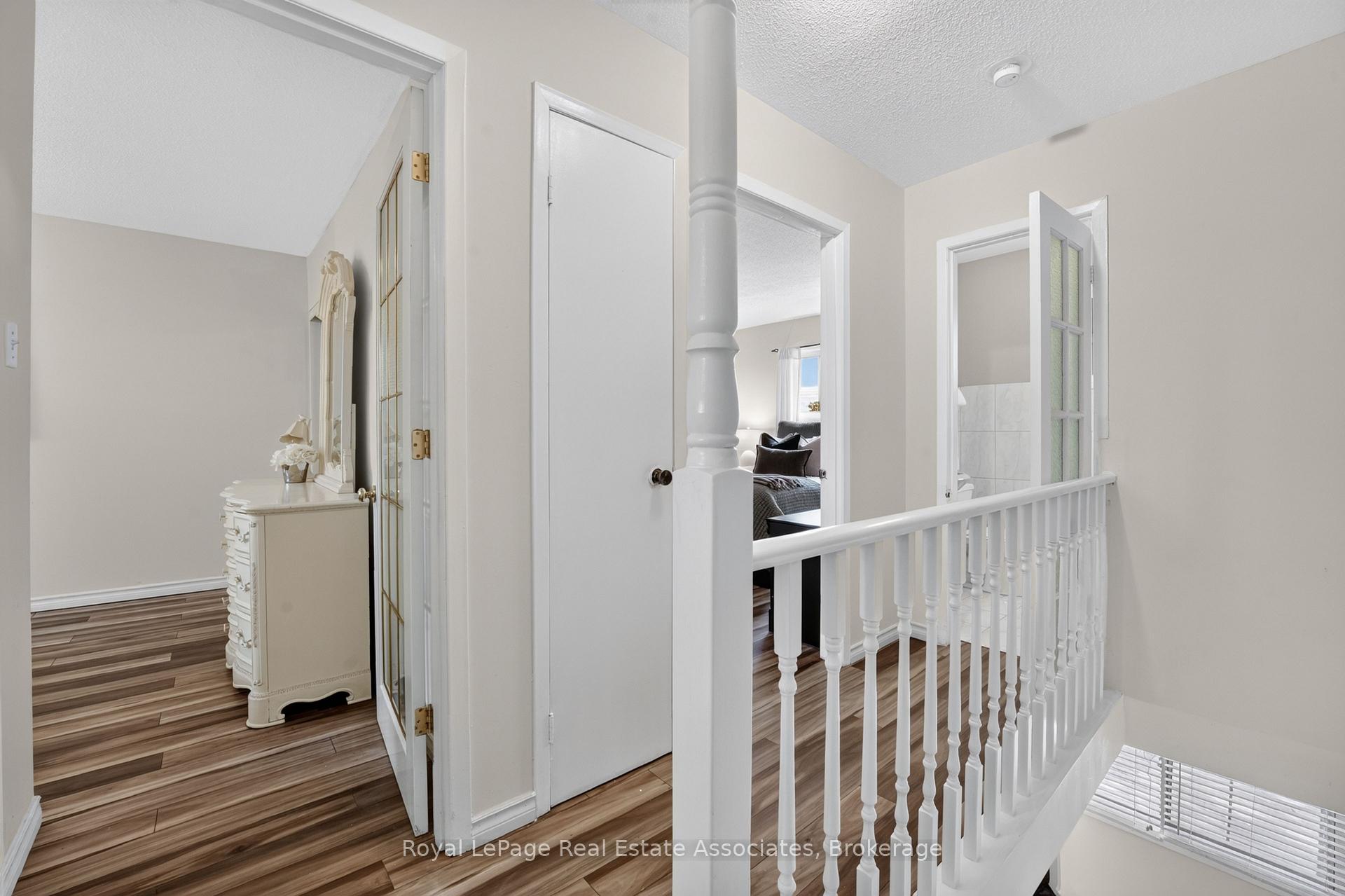 Photo 25 of 6 Ellerslie Road, Brampton, Southgate — HOMEH