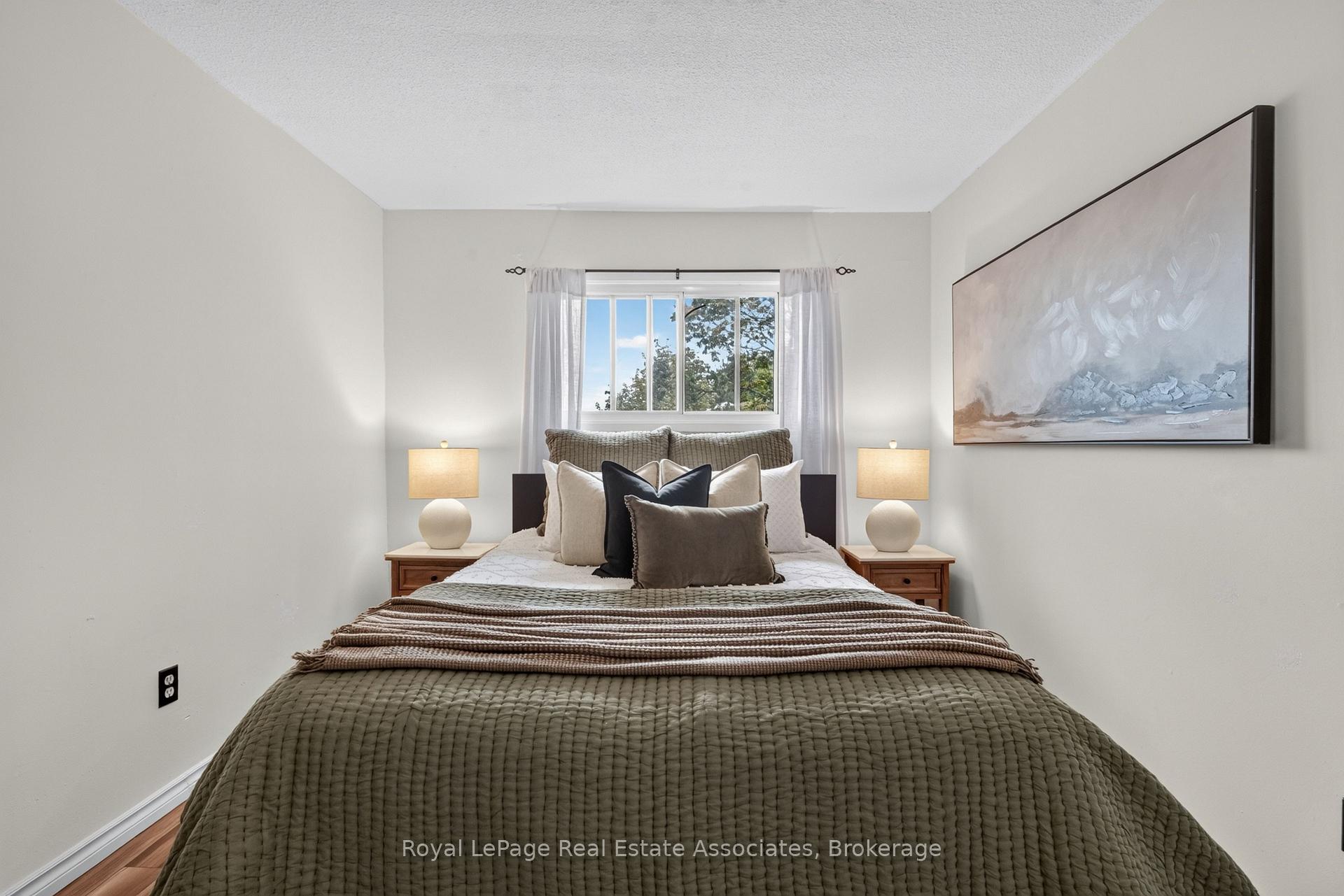 Photo 27 of 6 Ellerslie Road, Brampton, Southgate — HOMEH