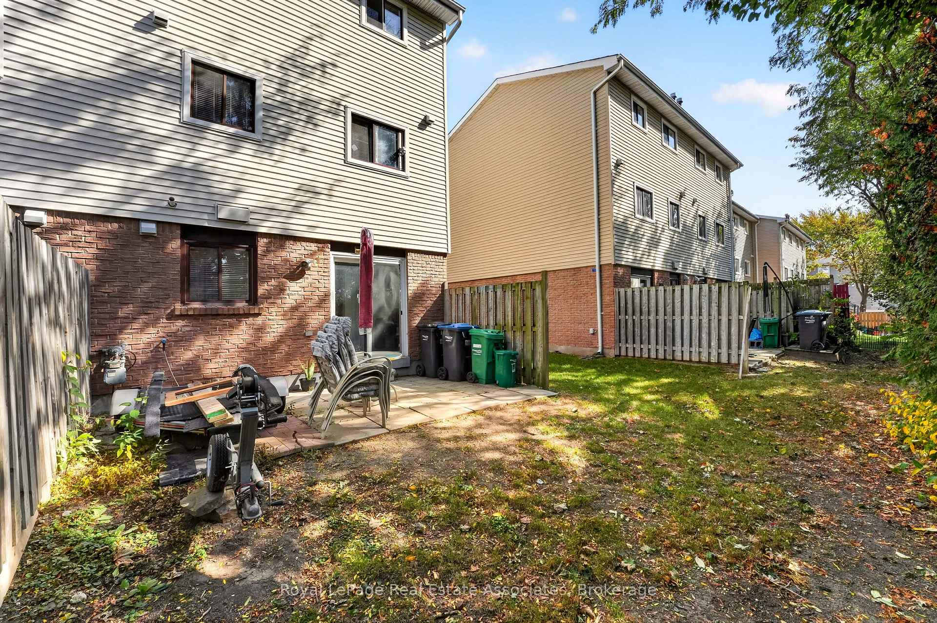 Photo 35 of 6 Ellerslie Road, Brampton, Southgate — HOMEH