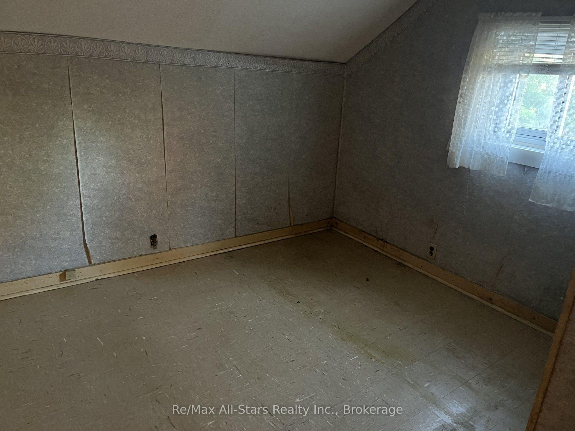Photo 17 of 485 Mark Street, Peterborough, Ashburnham Ward 4 — HOMEH