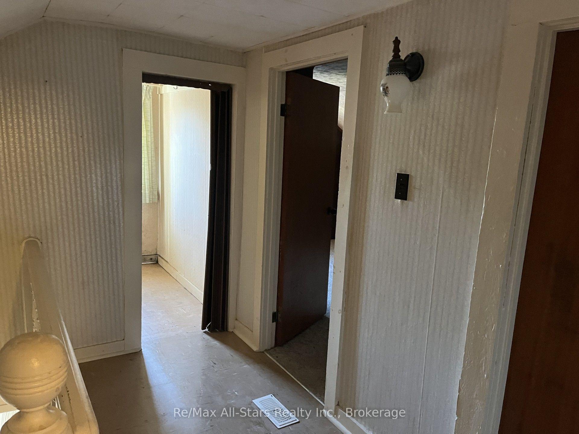 Photo 20 of 485 Mark Street, Peterborough, Ashburnham Ward 4 — HOMEH