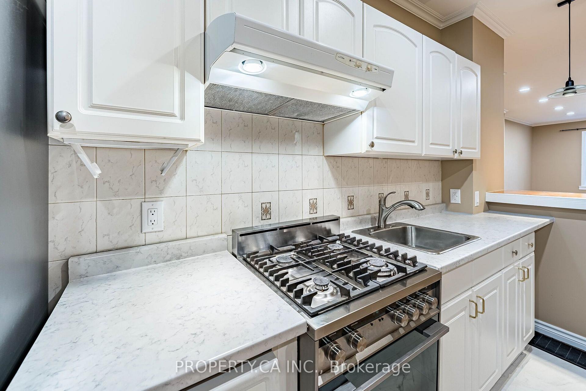 Photo 21 of 32 Frankdale Avenue, Toronto, Danforth Village-East York — HOMEH