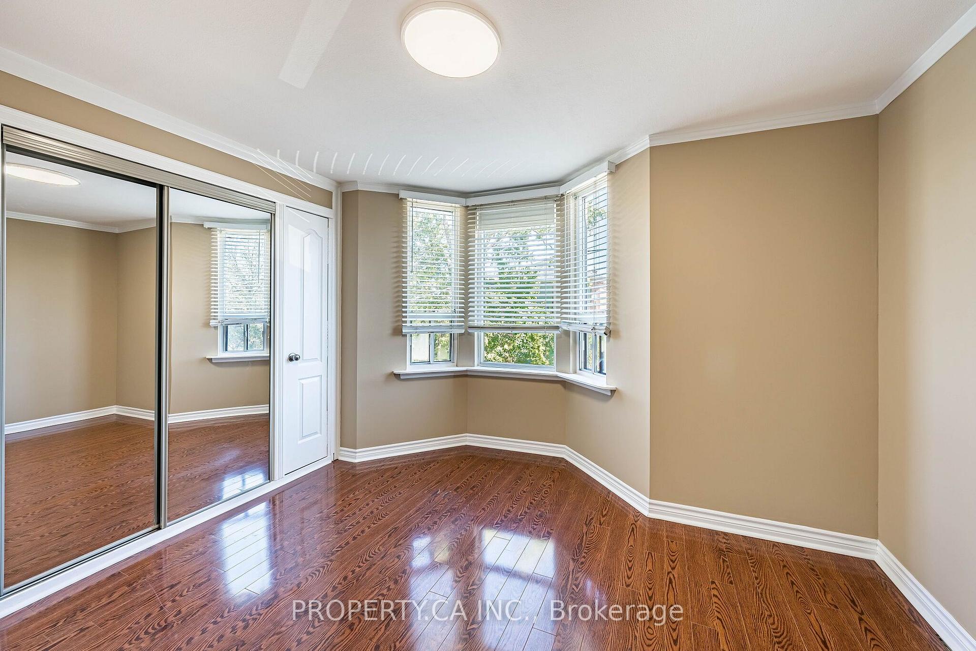 Photo 27 of 32 Frankdale Avenue, Toronto, Danforth Village-East York — HOMEH